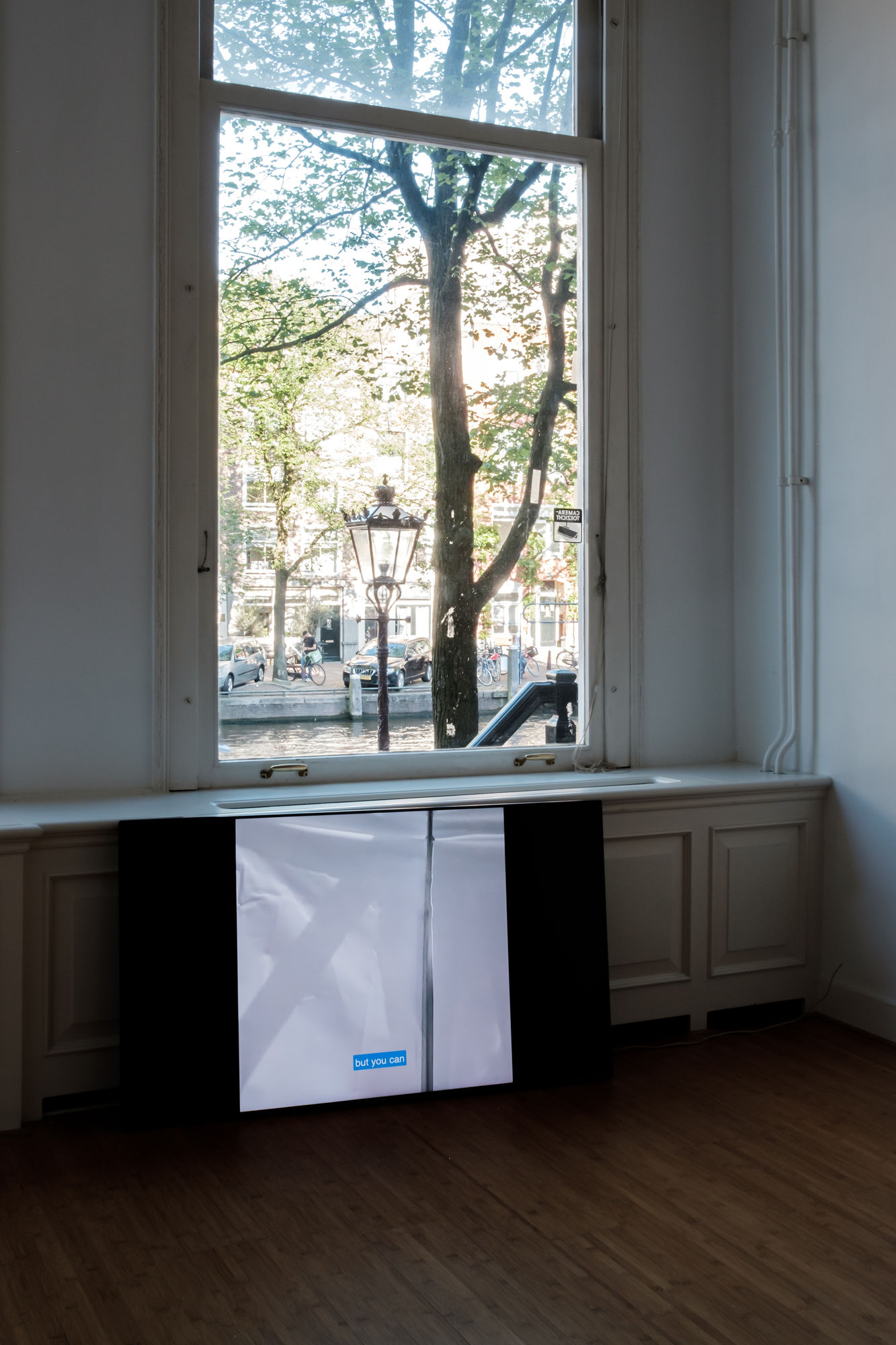 Simnikiwe Buhlungu, My Dear Kite (You Can But You Can’t) - Late Yawnings 01h43, 2020, Video, 4 min 54 sec. Ed. of 3 +2 AP.