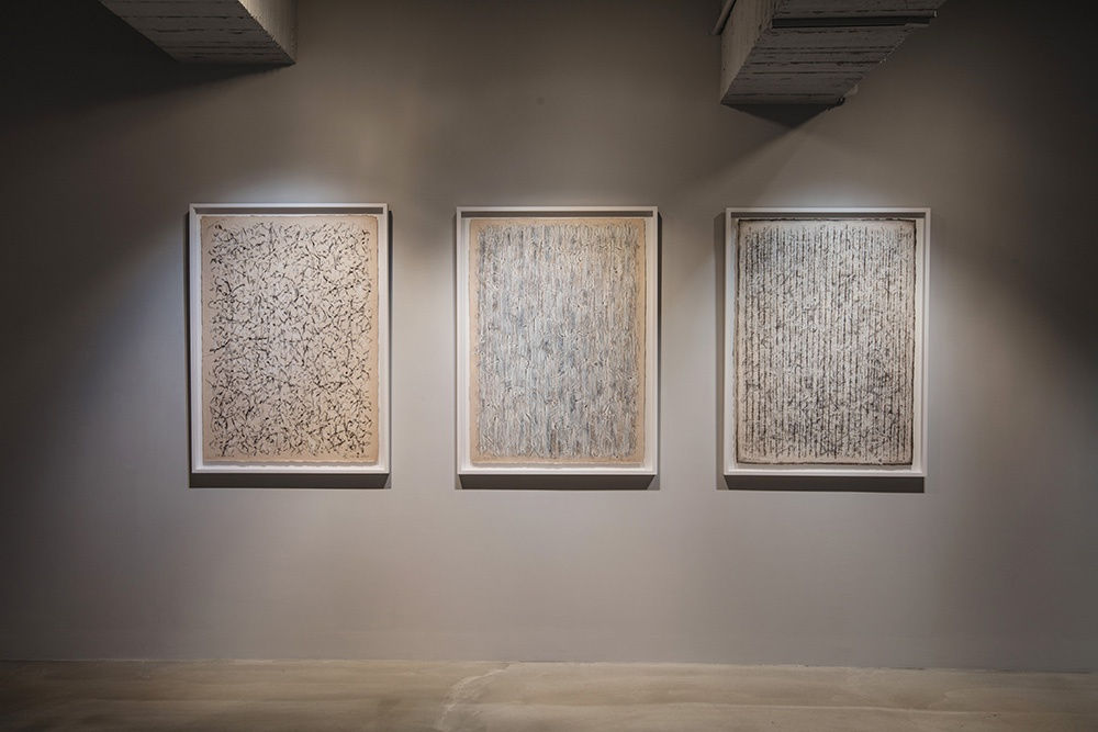 秦一峰個展「線．場」