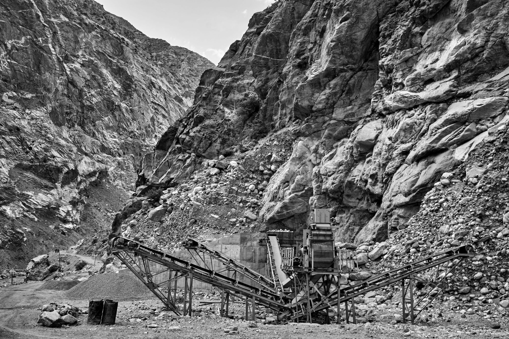 Vicky Roy Poo, Himachal Pradesh, India, 2014 Photograph 12 x 18 in