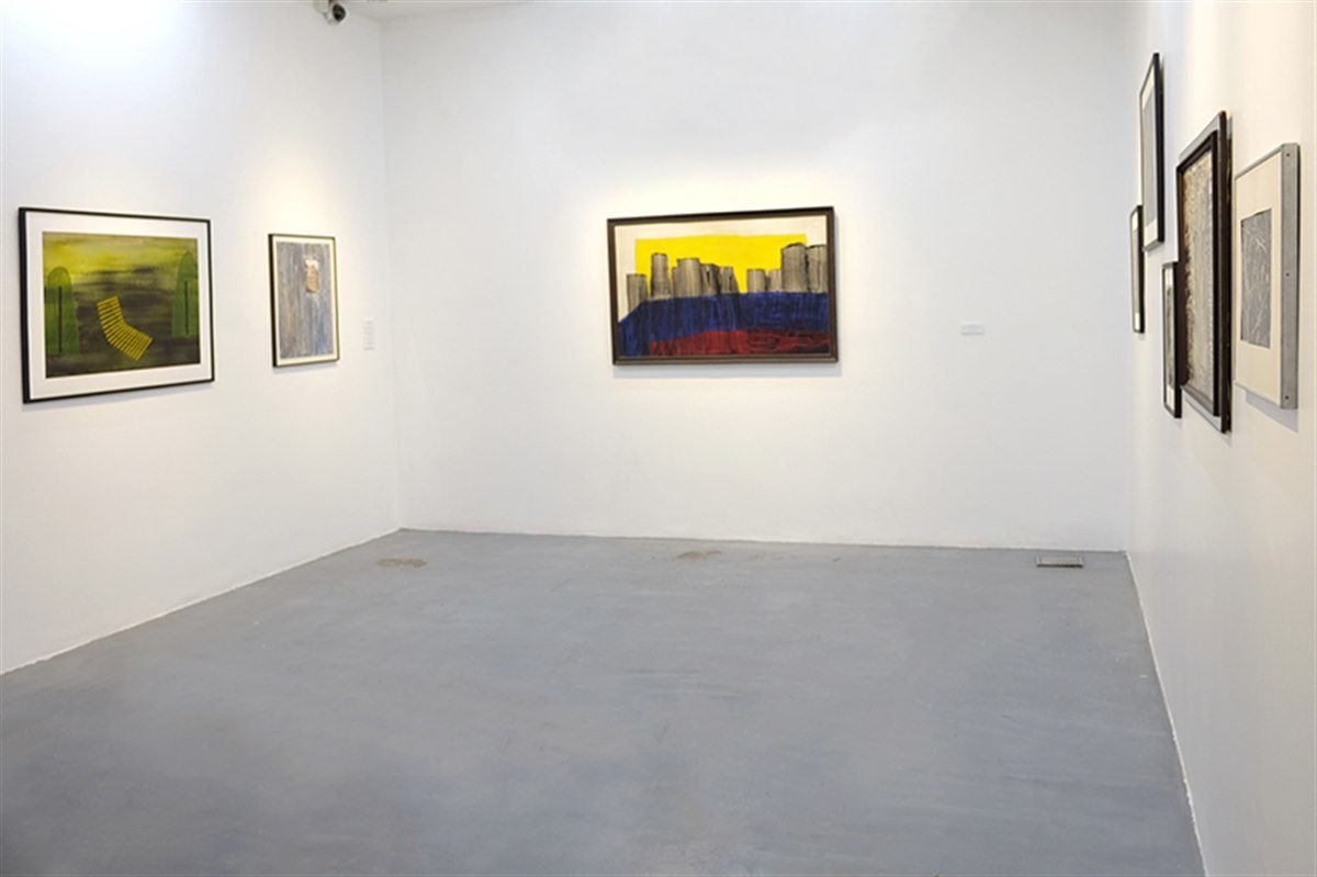 BEHJAT SADR: TRACE THROUGH THE BLACK