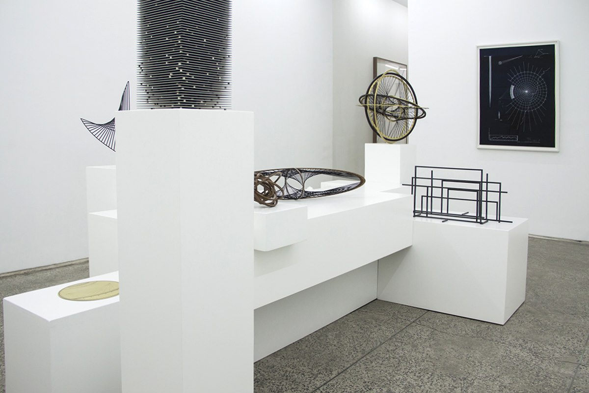 I SAW A BROKEN LABYRINTH