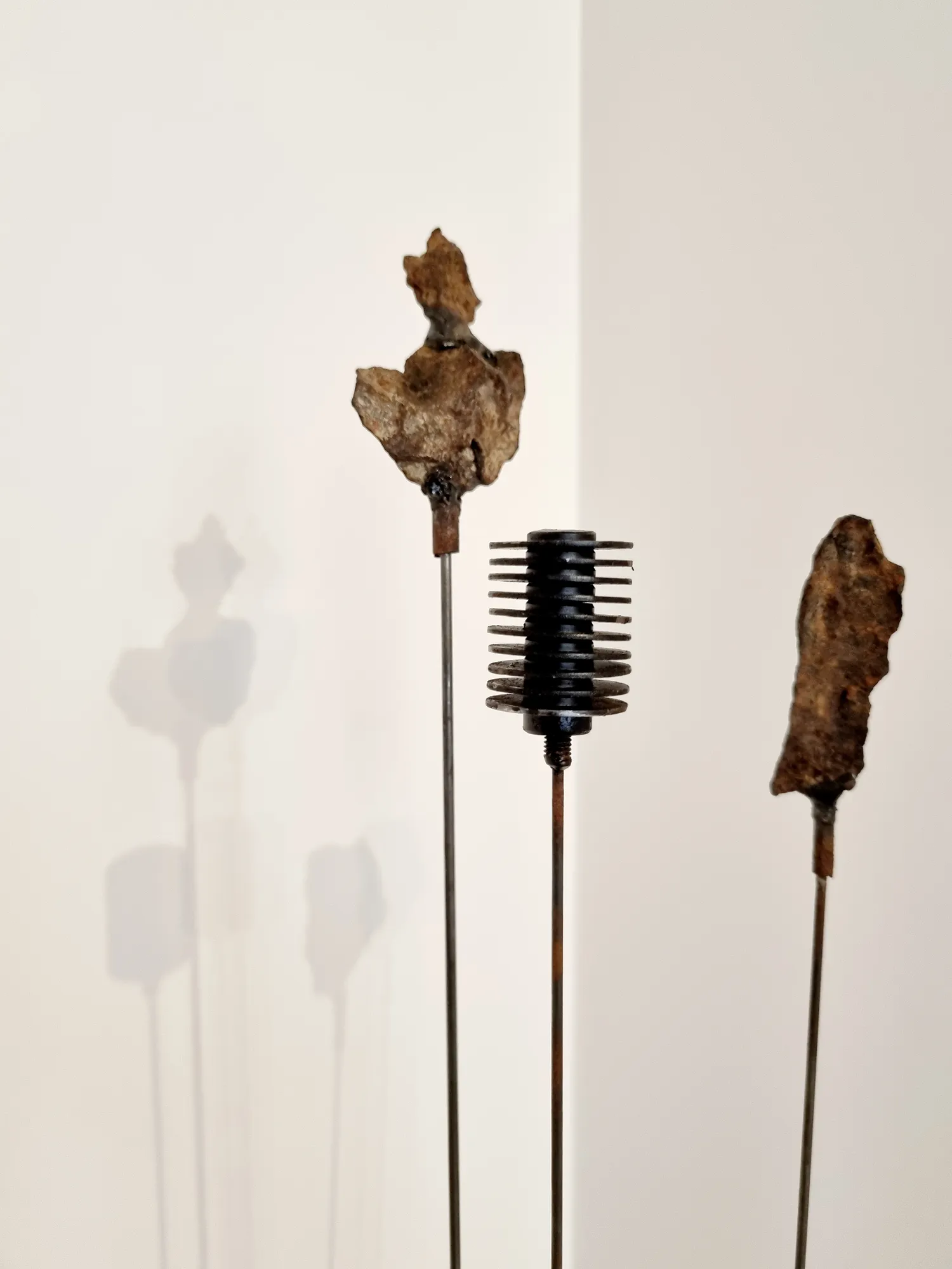 Takis Signal, 1968 (fragment) Fer / Iron 76 cm