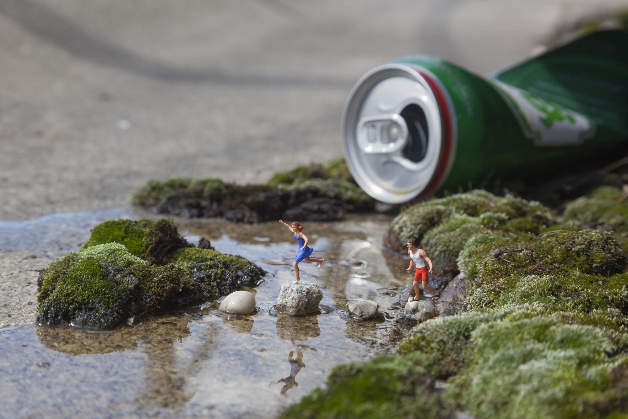 Slinkachu the stream print