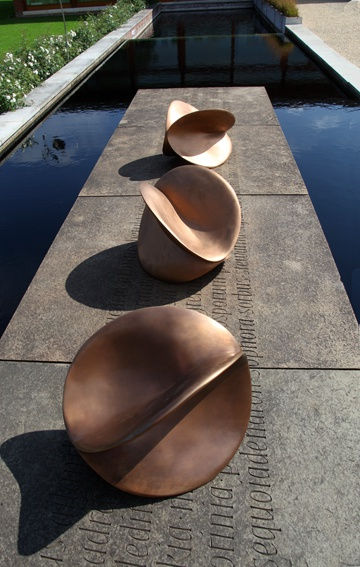 Rebecca Newnham Soar Sculpture