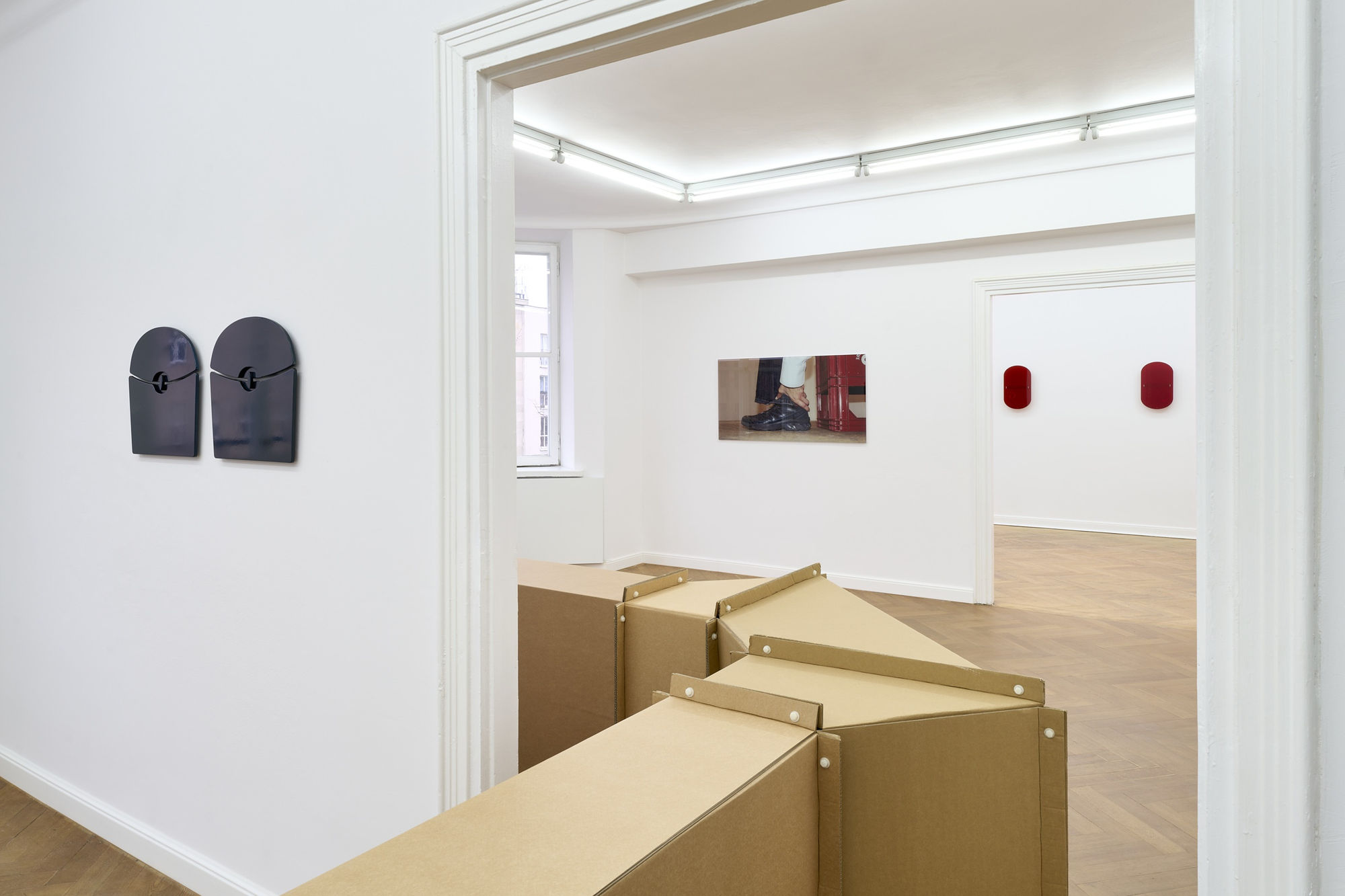 Holding Tight by Lena Marie Emrich x Charlotte Posenenske