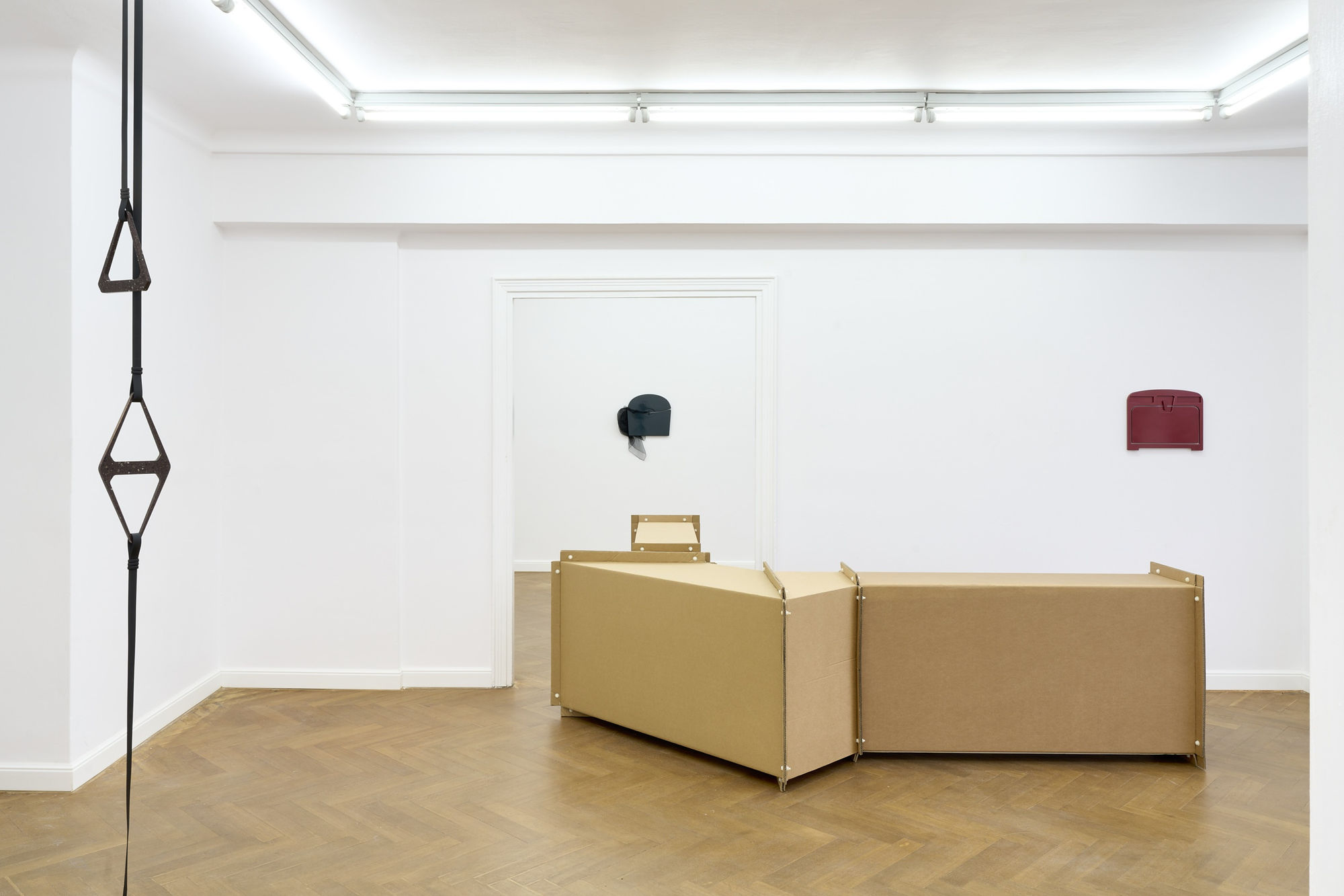 Holding Tight by Lena Marie Emrich x Charlotte Posenenske