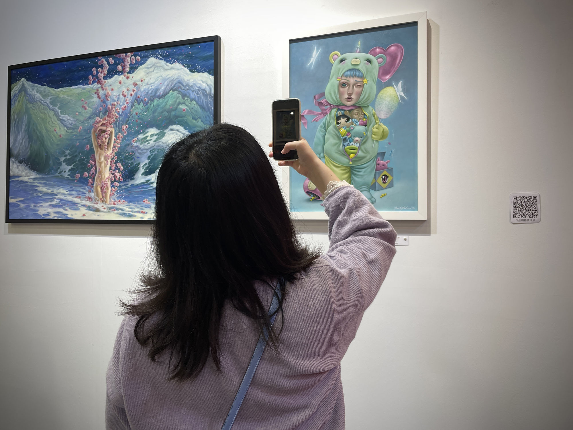 A WALK ON THE SILK ROAD