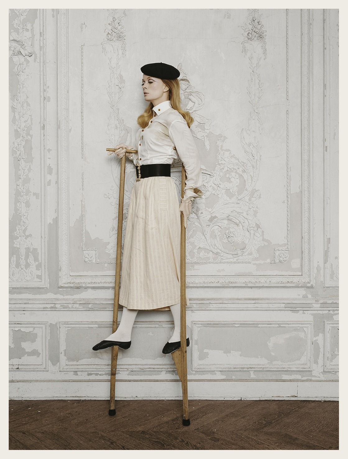 IDEAT Magazine Carte Blanche "Circus Acts" The Stilt Walker