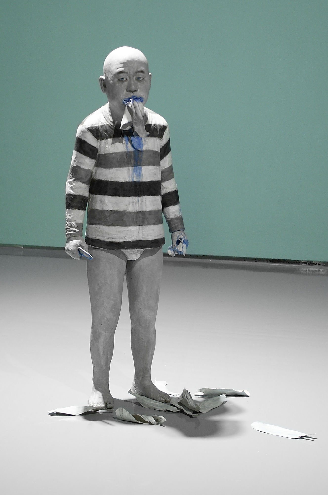 Chun Sungmyung, Swallowing the Shadow, 2008