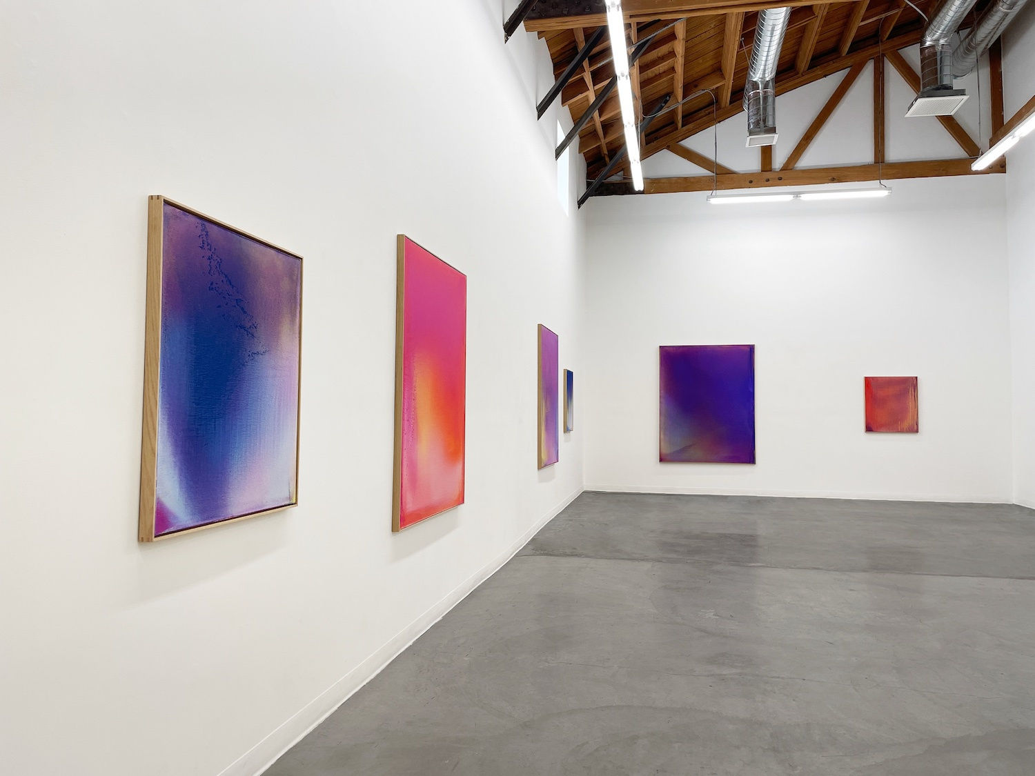 LOOKING AWRY - Thorbjørn Bechmann