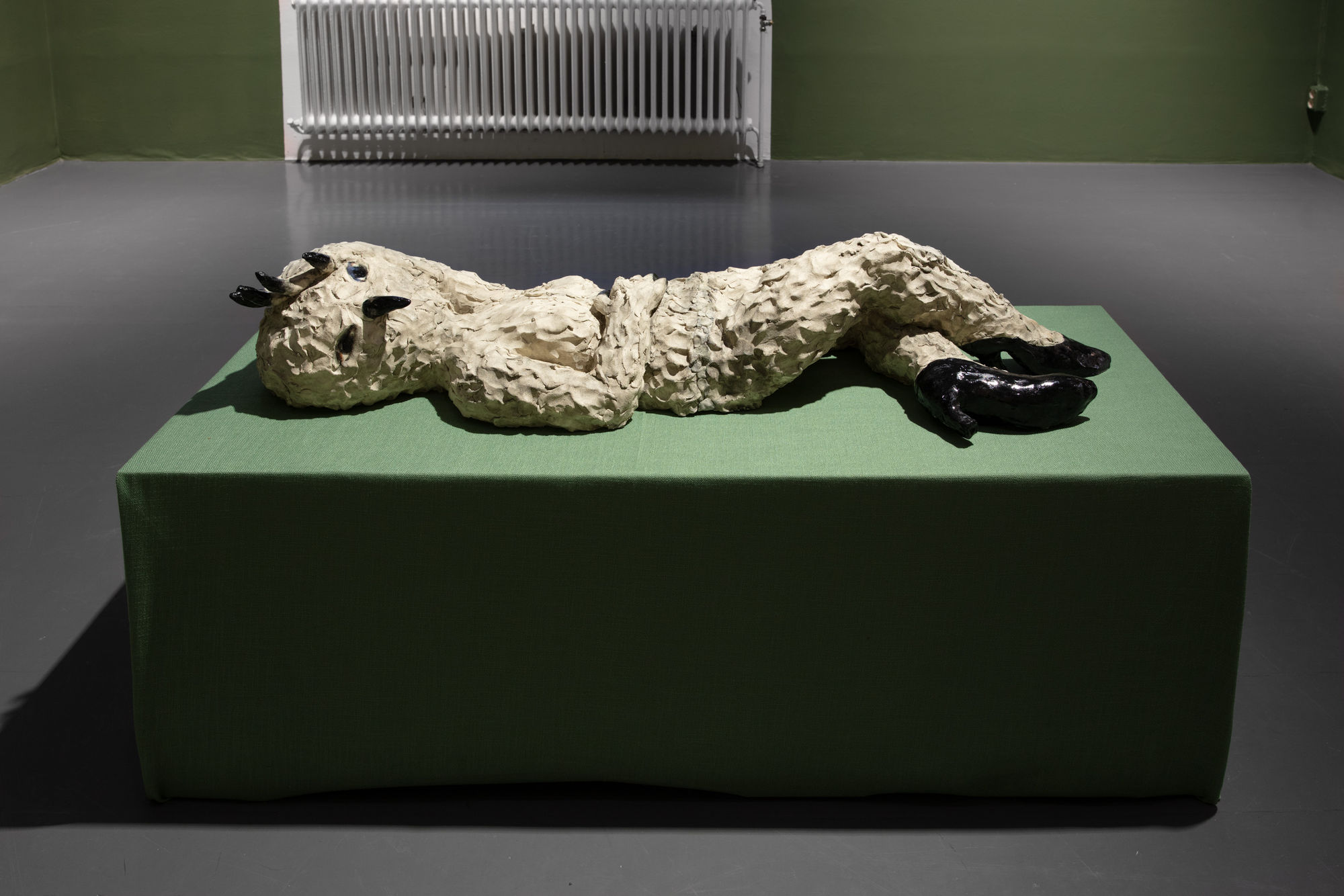 Klara Kristalova | Arbeten på papper och skulptur / Works on paper and sculpture