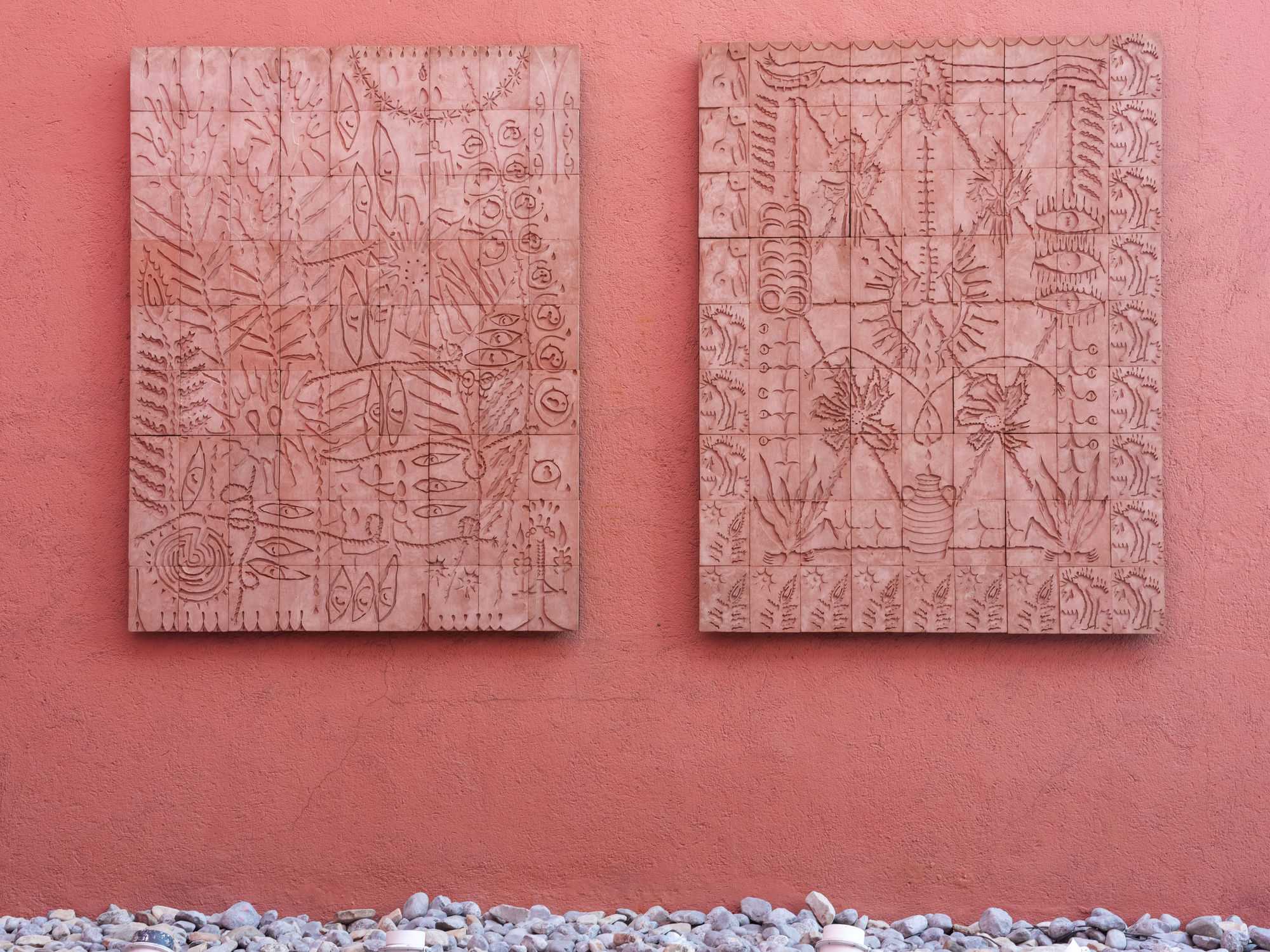 Tomás Díaz Cedeño Camino a Senguio, 2022 Low temperature clay and steel 294 x 226 x 8 cm (115.7 x 89 x 3.1 in) Tomás Díaz Cedeño Semillas, 2022 Low temperature clay and steel 294 x 226 x 8 cm (115.7 x 89 x 3.1 in)