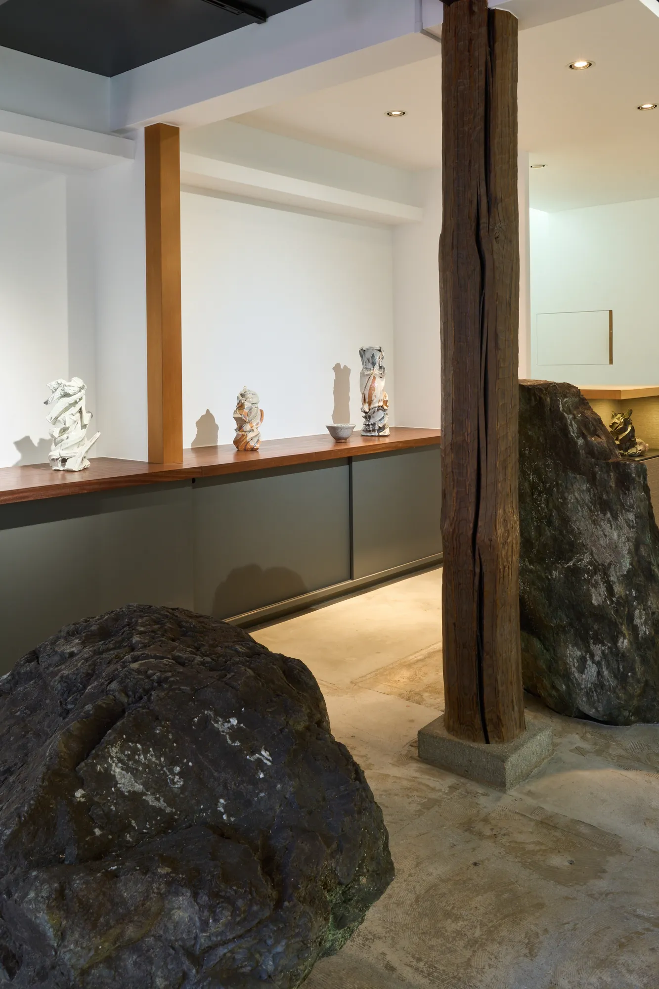 道川省三 & トレイ・トレイハン：山の音