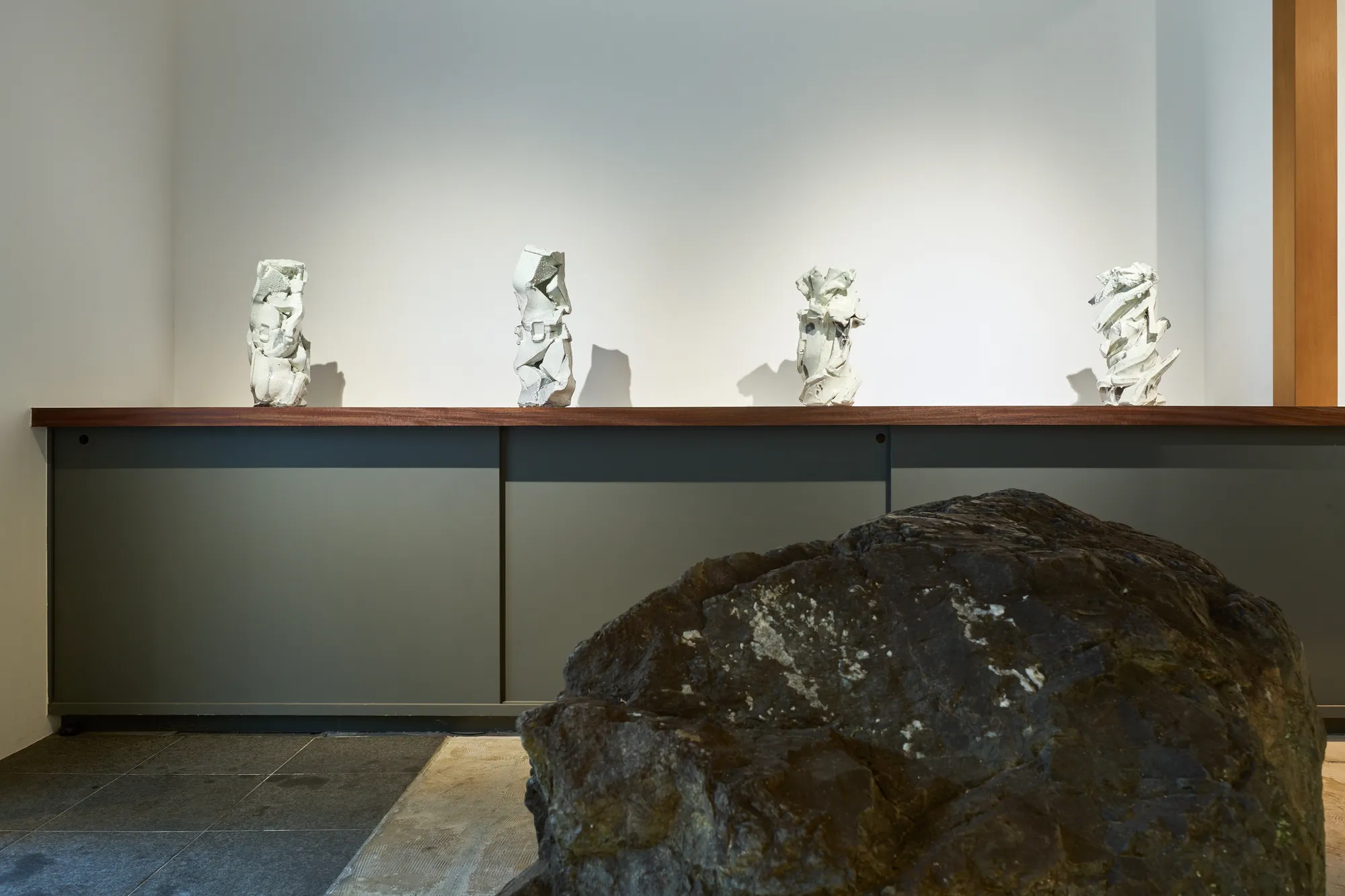 道川省三 & トレイ・トレイハン：山の音