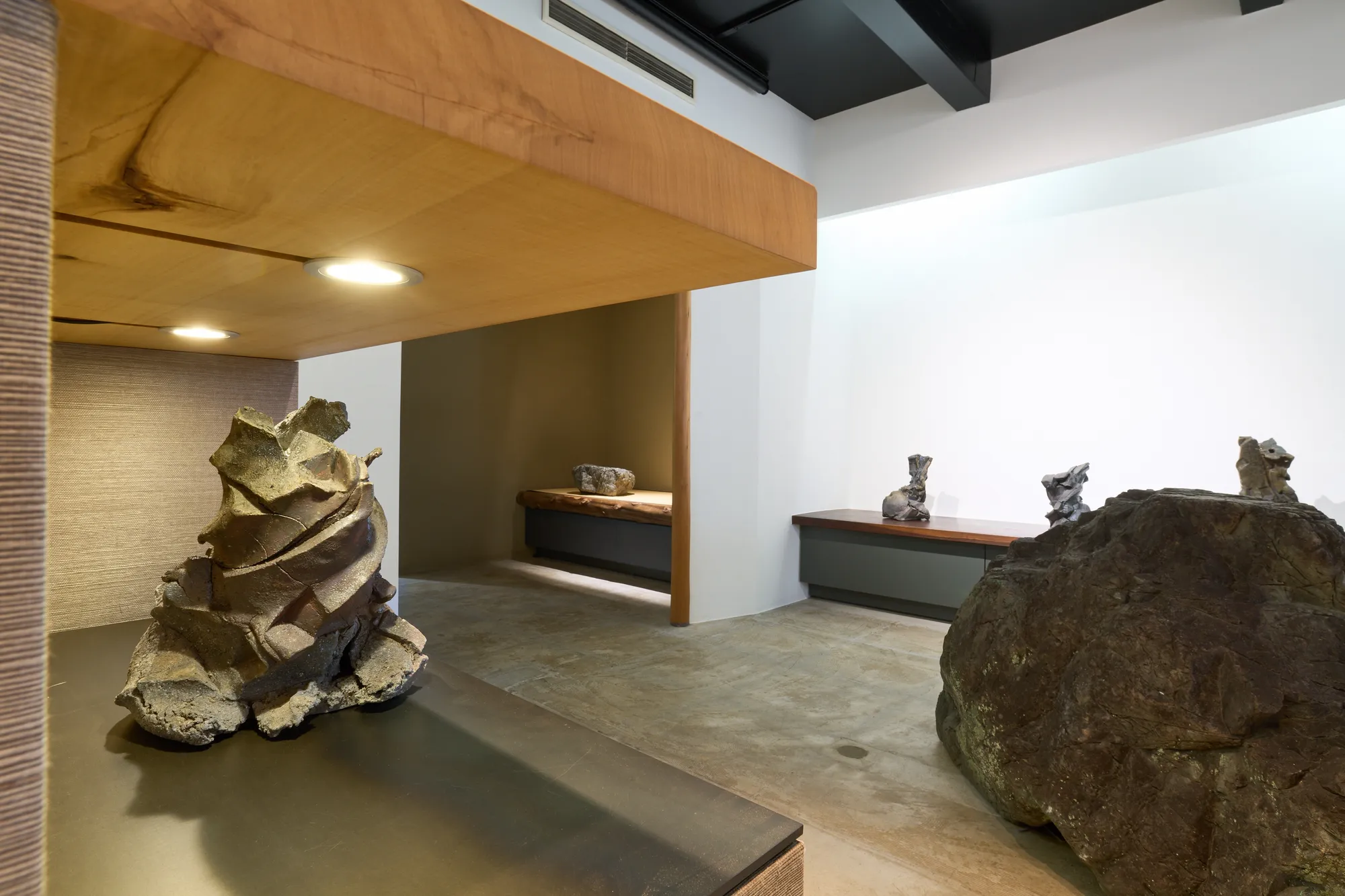 道川省三 & トレイ・トレイハン：山の音