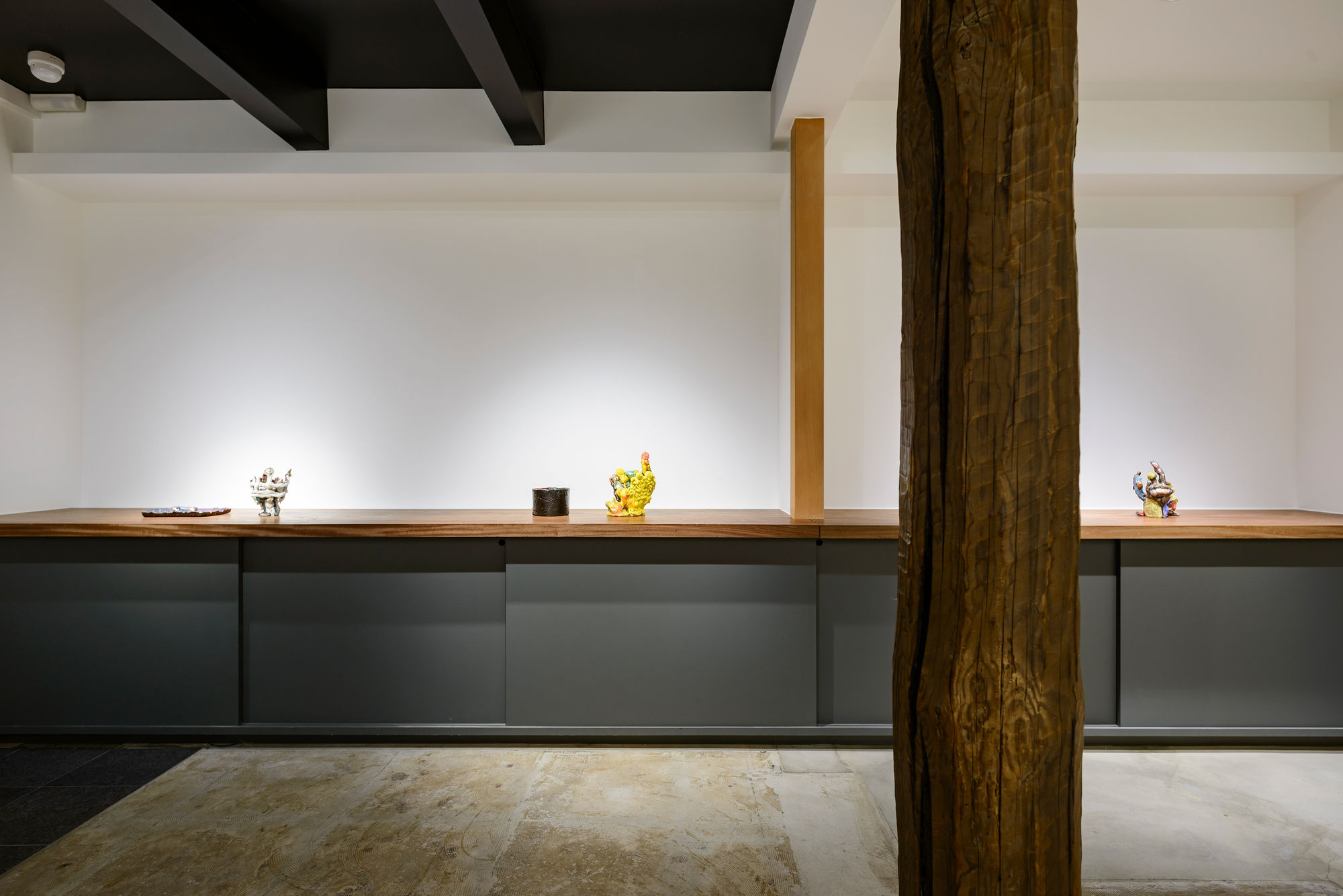 二人展 川井 雄仁・梅津 庸一　LOOPな気分でSHOW ME 【土塊】