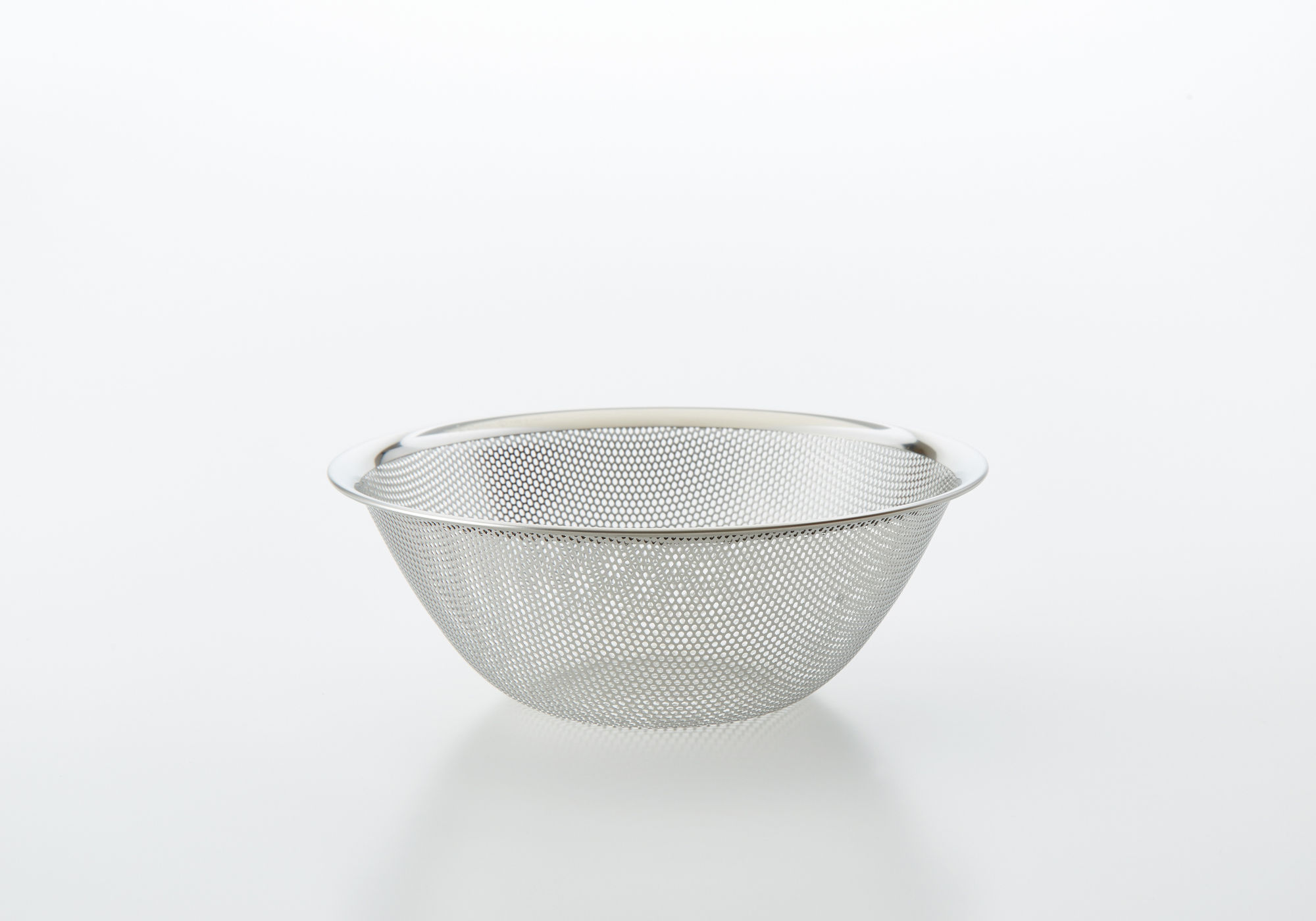 栁宗理, ざる/ Yanagi Sori sieve H8.5 × W24 × D24 cm