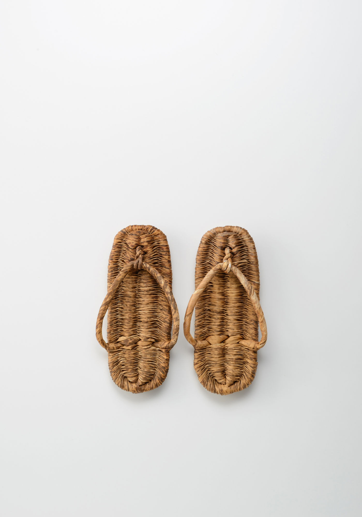 草鞋/ Straw sandals H20 × W10 × D4.5 cm