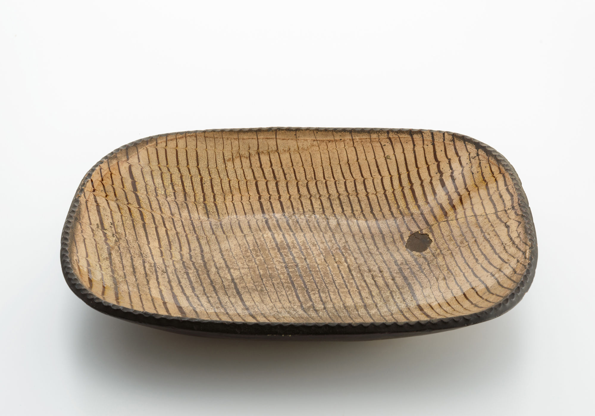 英国スリップウェア大皿/ British slipware plate H16.5 × W47 × D35.5 cm