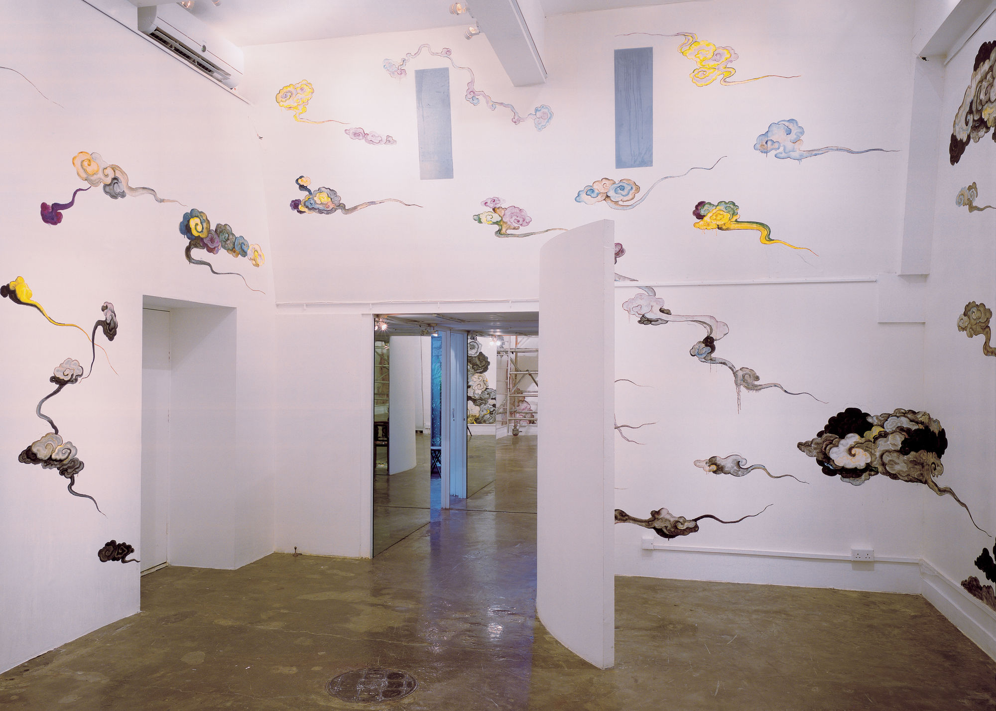 Between Sky and Earth - White Dew