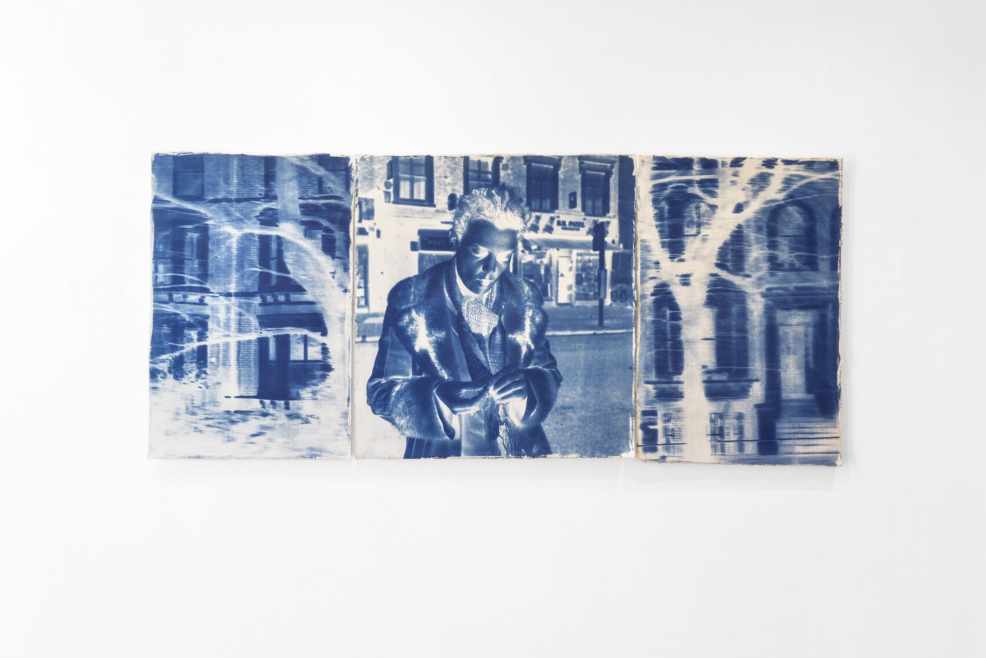 Katja Liebmann: Dust in the Wind