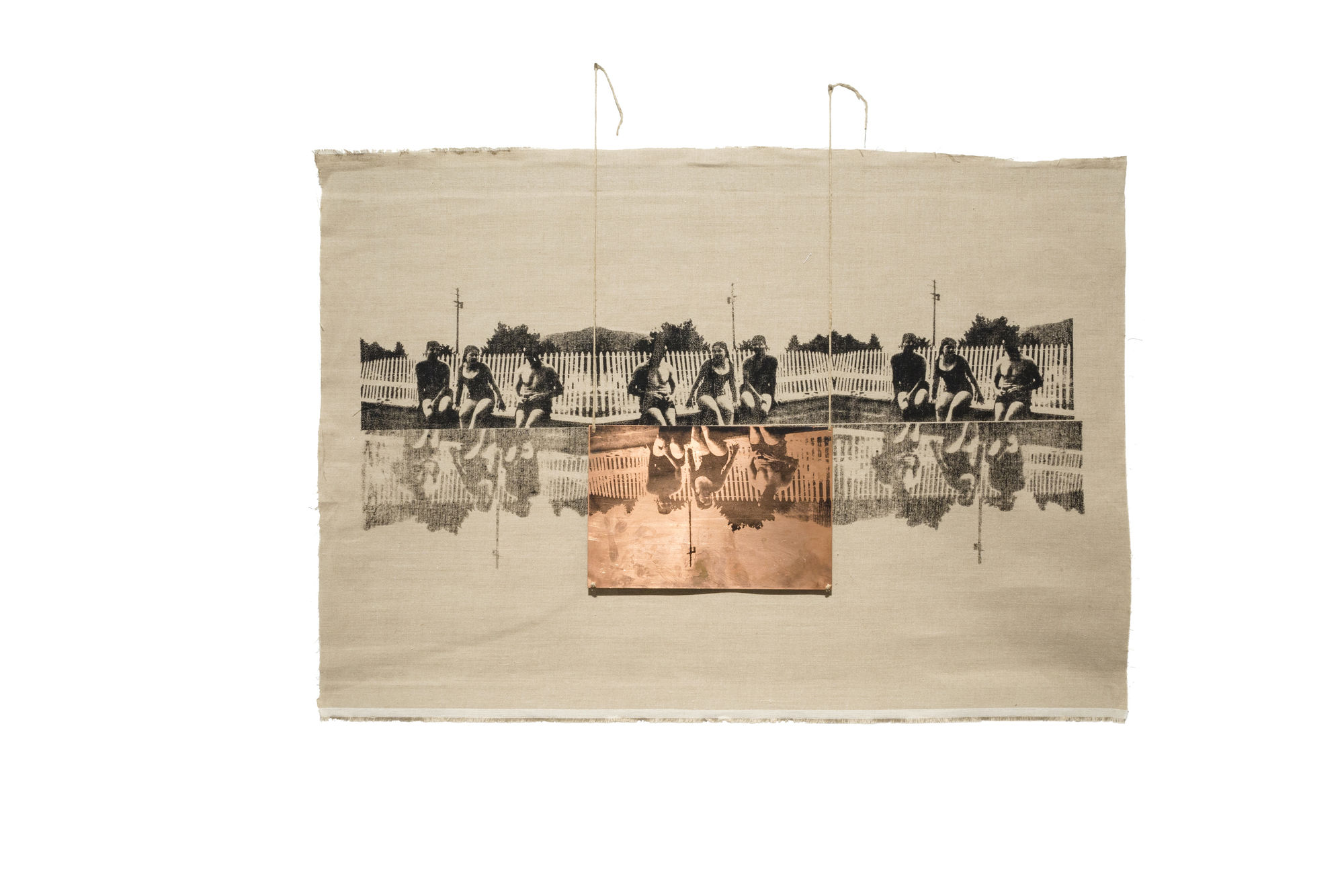 Poolside II | المسبح ٢ 2016 SILKSCREEN INK ON CANVAS AND COPPER | الشاشة الحريرية حبر على قماش ونحاس 100 x 71 cm