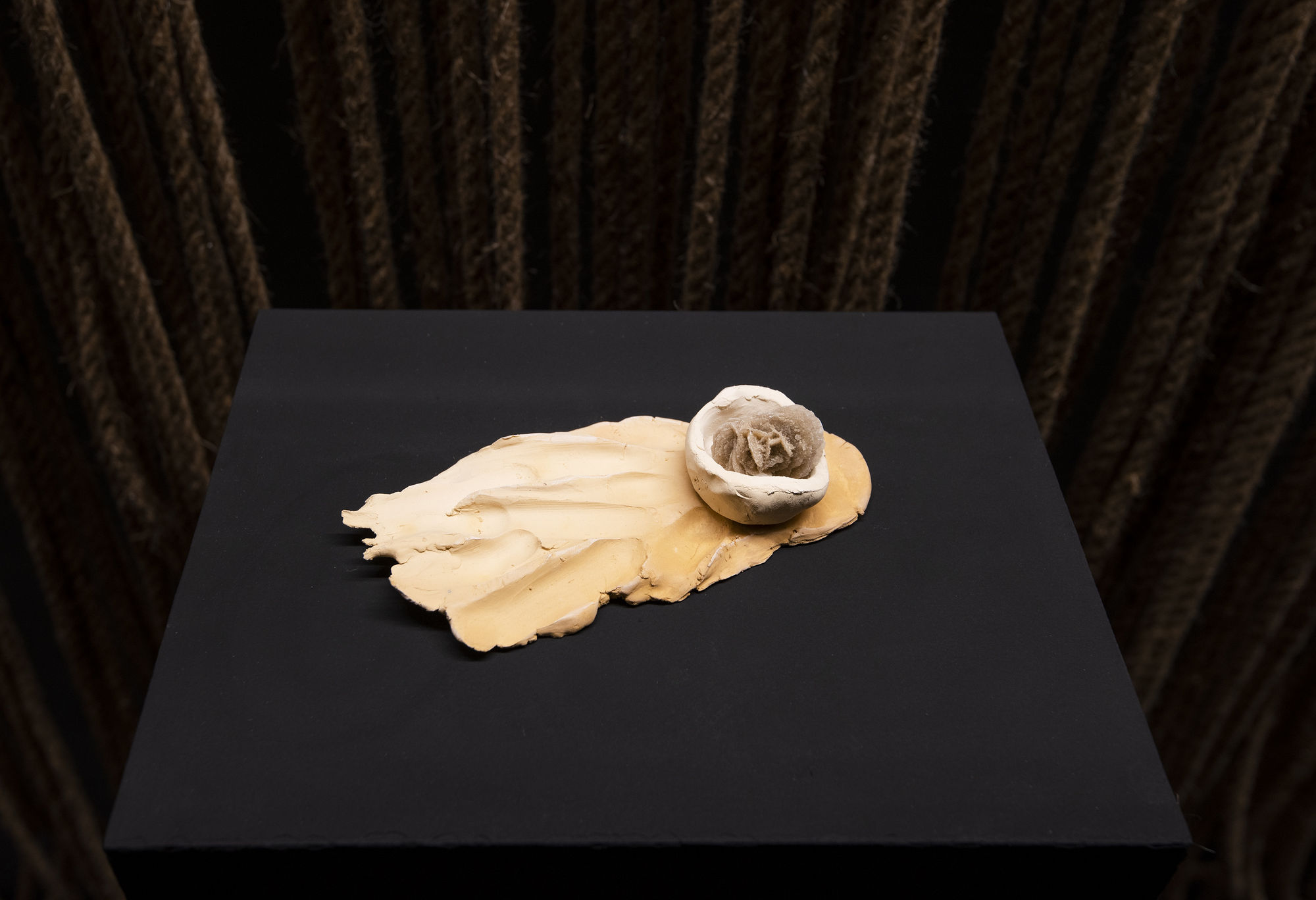 STANDING AT THE RUIN I 2023 CLAY AND DESERT ROSE 16 X 8 X 4 CM