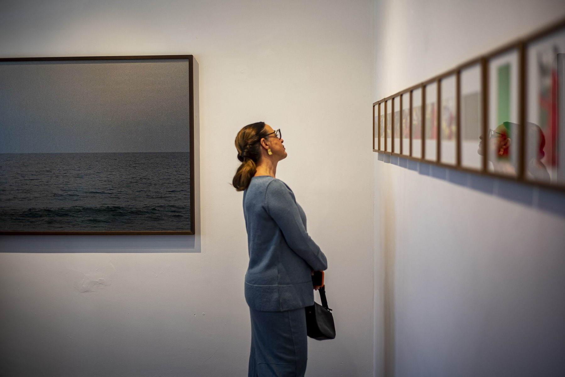 Exhibition view. Nos Resta Ser Feliz (We Can Only Be Happy). SOMA Gallery, 2022. Photo: Kraw Penas.