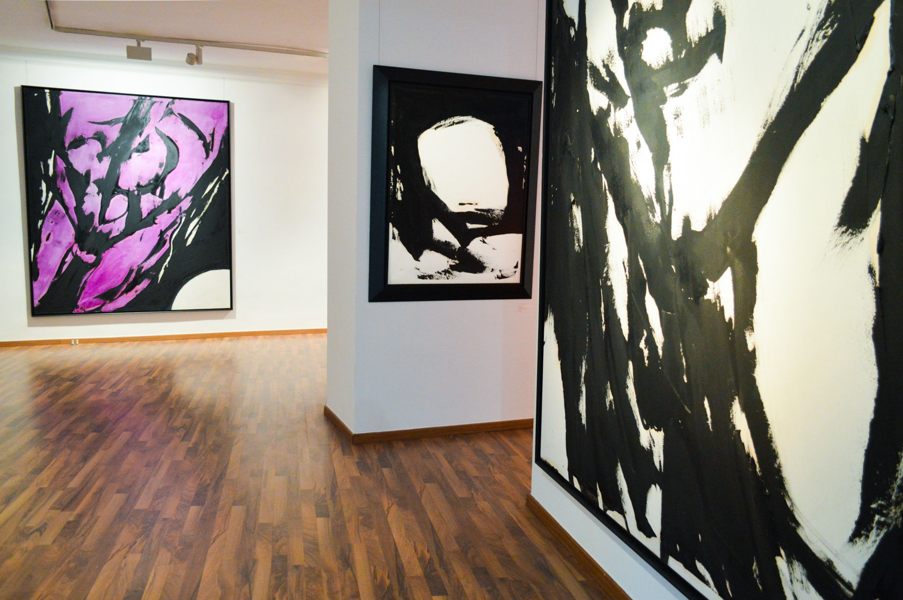 © Photo Kálmán Makláry Fine Arts