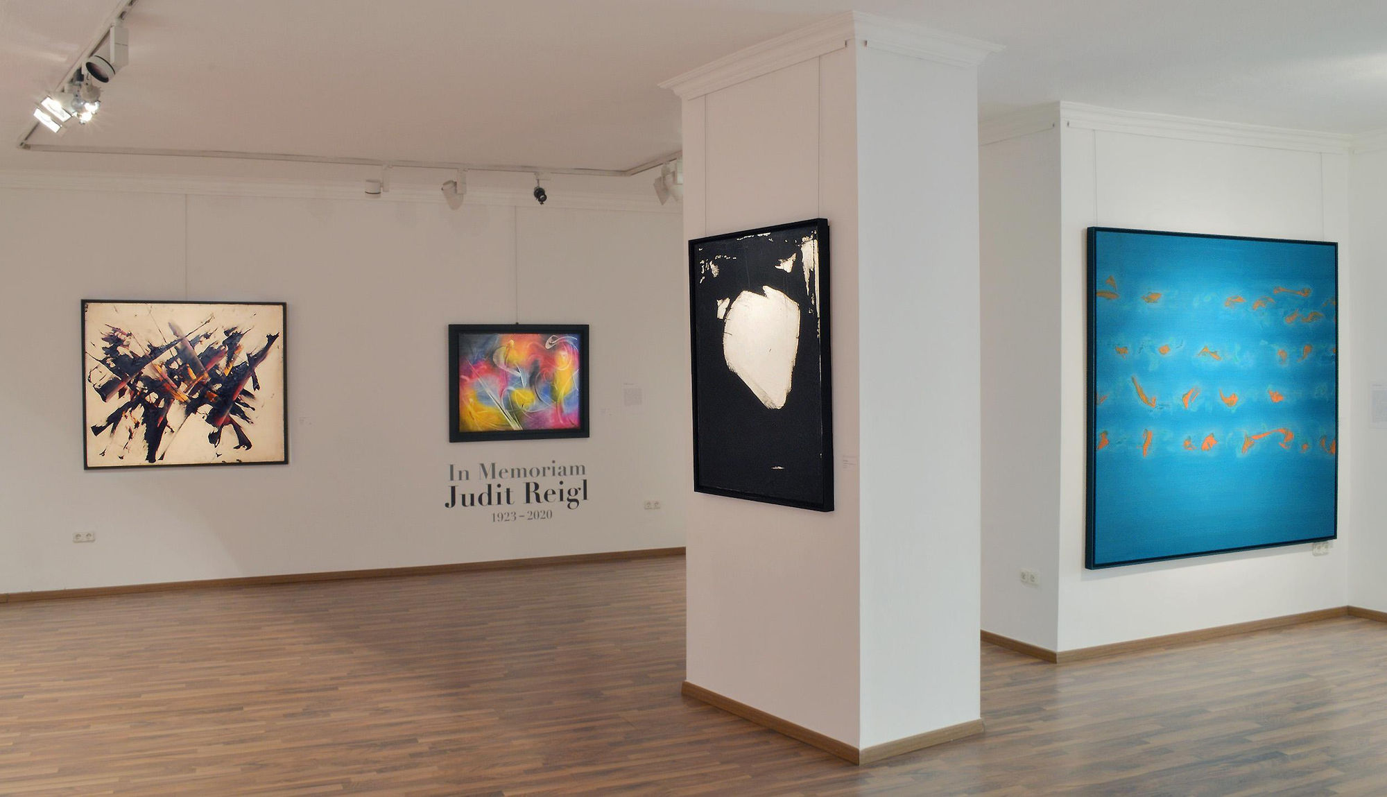 © Photo Kálmán Makláry Fine Arts Budapest