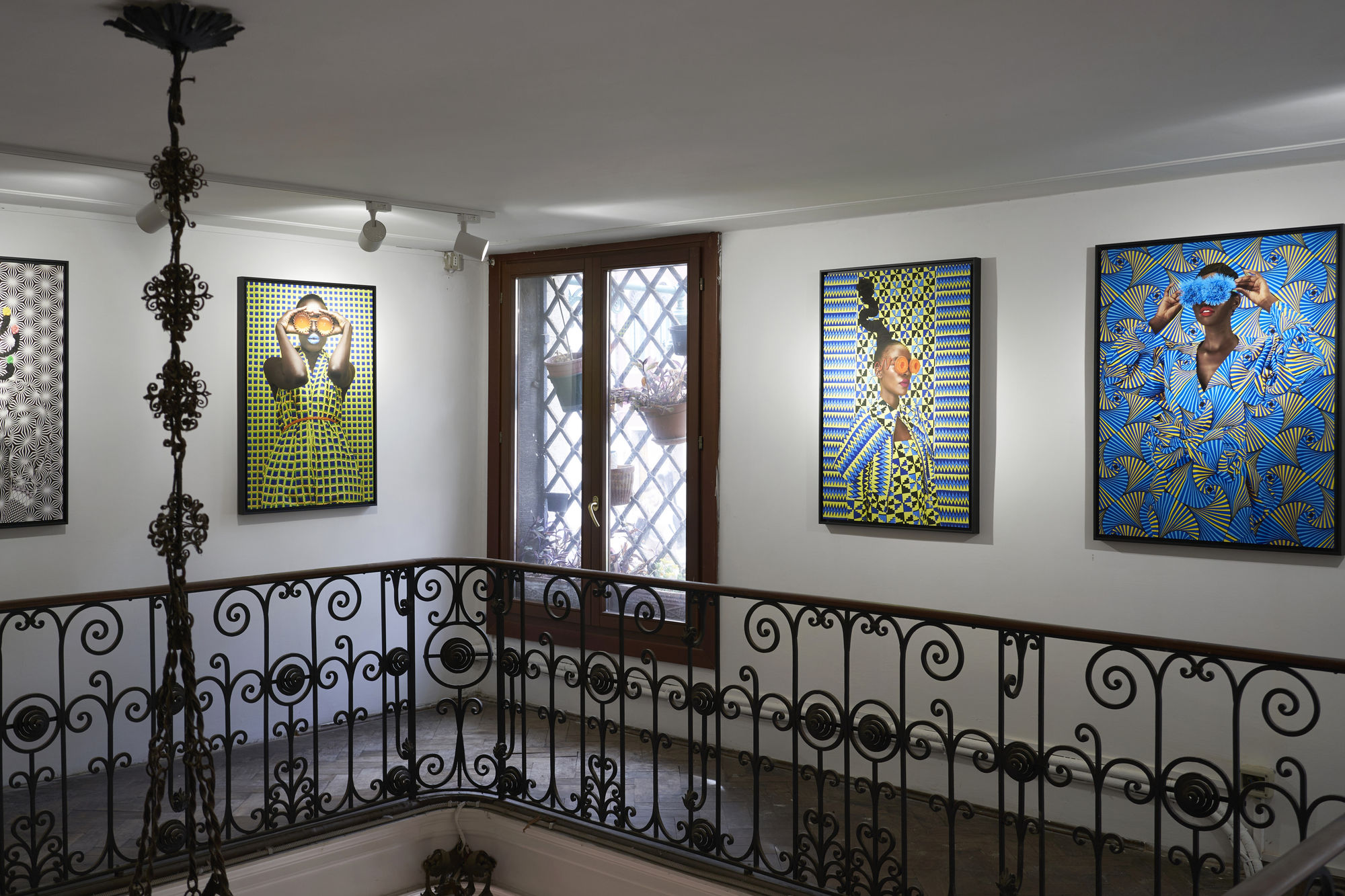 Passengers in transit