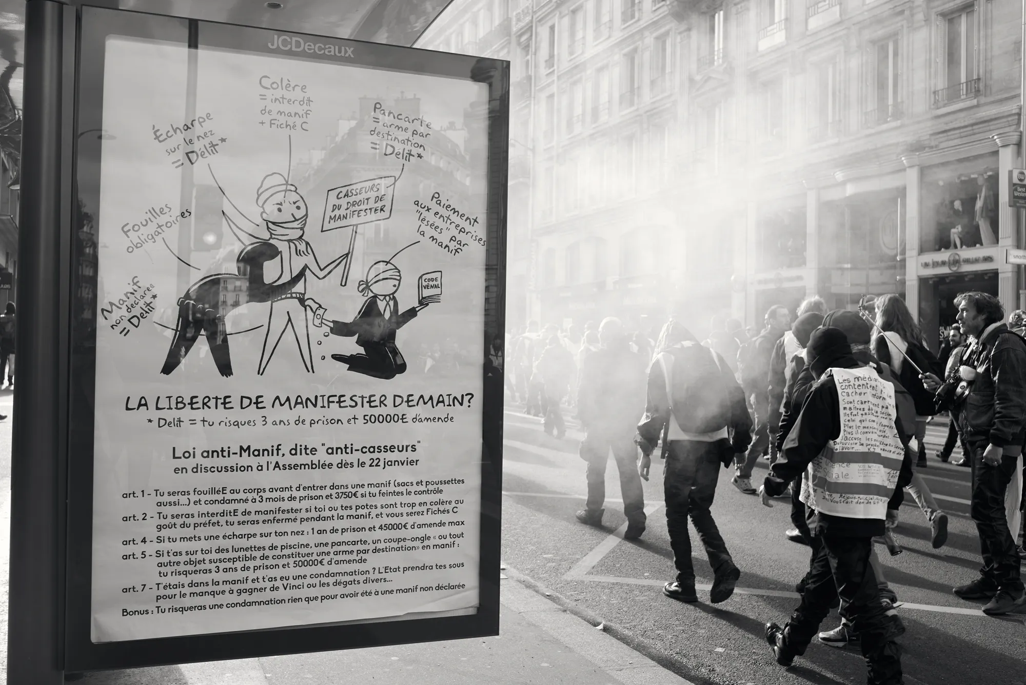 Mouvement des Gilets jaunes Acte-XIII Paris, France - 2019