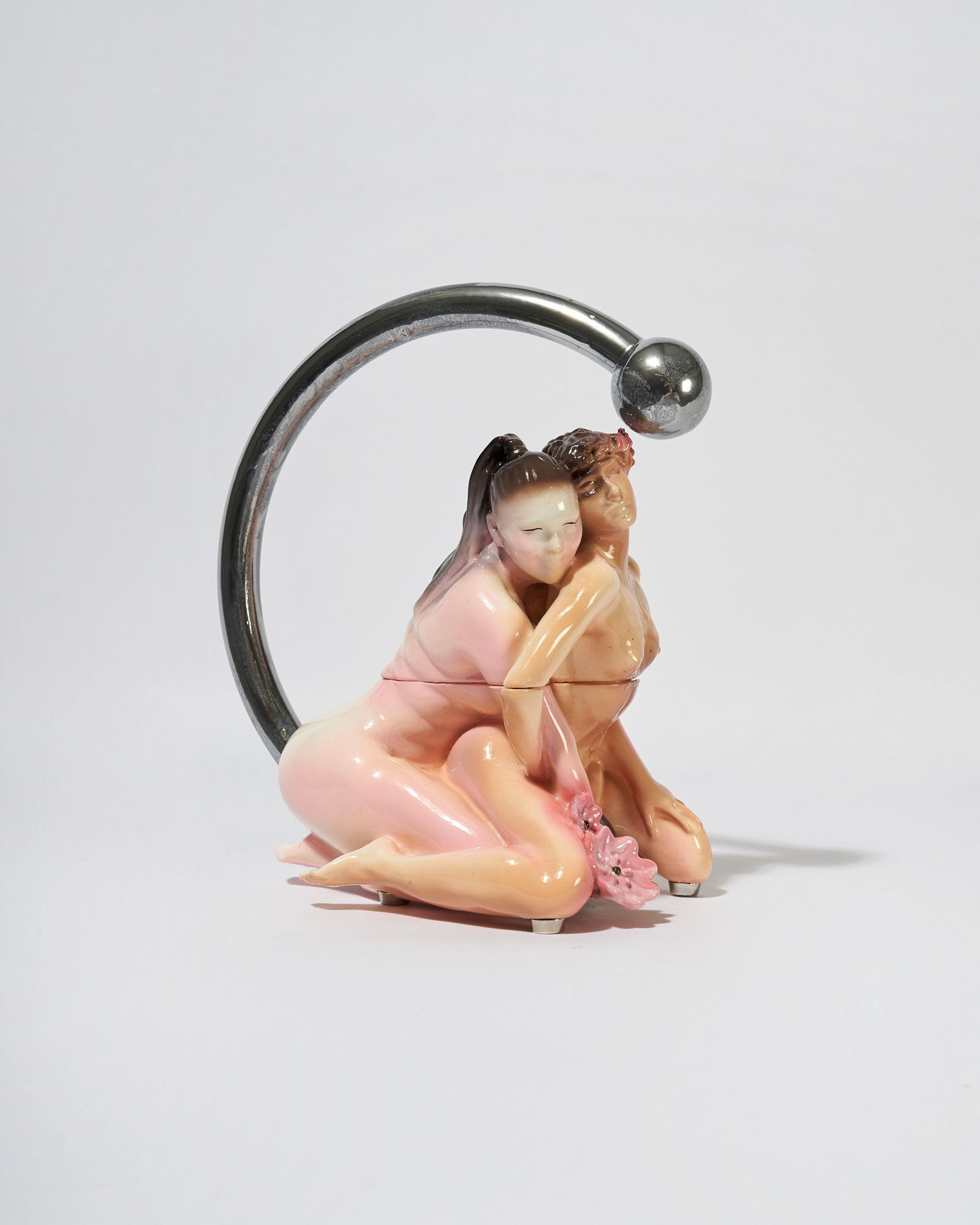 Stef Van Looveren SPIRITUAL INTIMACY – RASHIDAM , 2021 PLA, epoxy, acrylic paint, silver leaf 20 x 23 x 13 cm. 7 x 9 x 5 in.