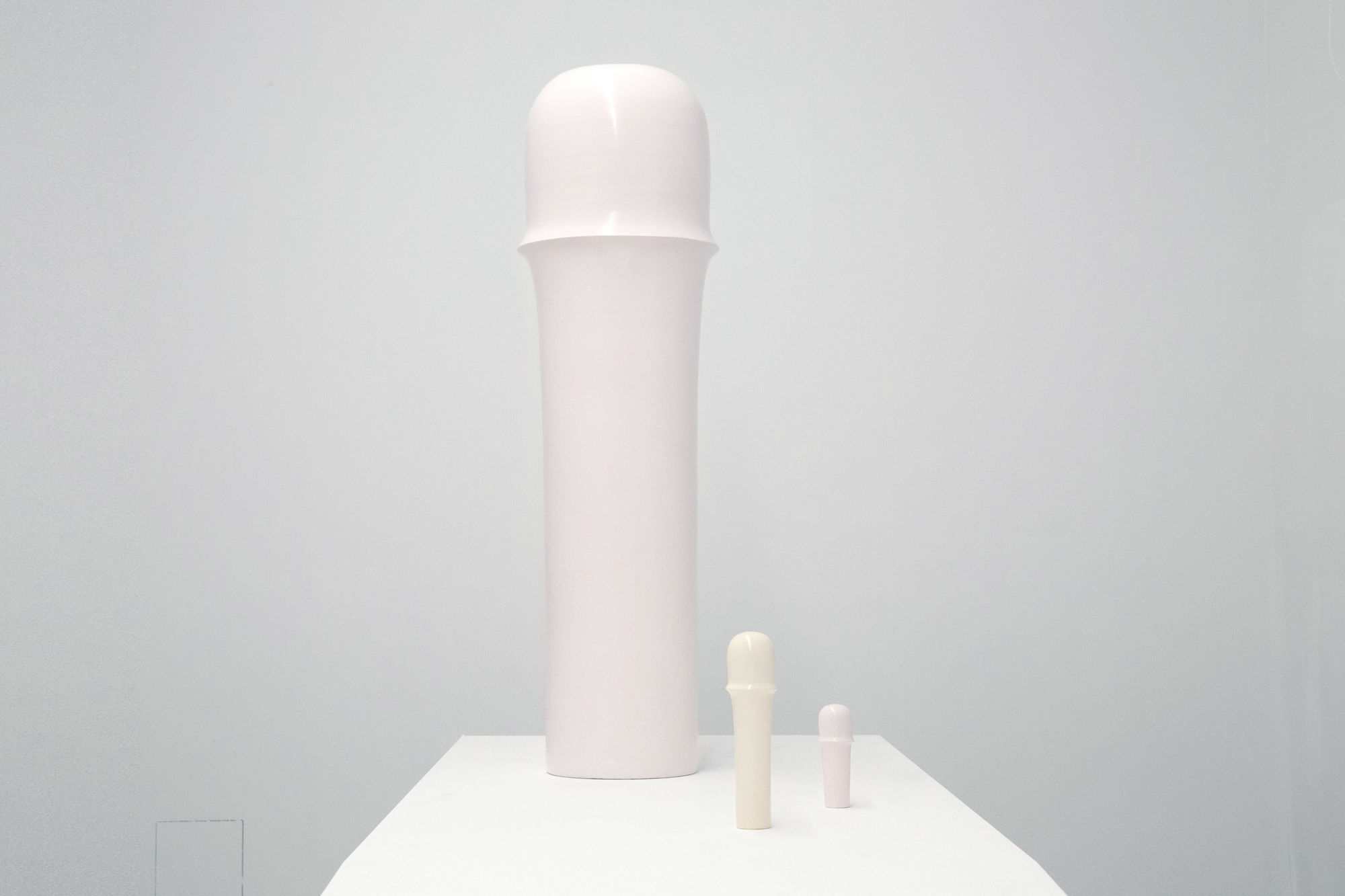 MarieVic TOTEM, 2023 Ceramic Glossy Pink: height 120 cm. height 47 in. Glossy Cream: height 25 cm. height 10 in. Glossy Pink: height 15 cm. height 6 in.