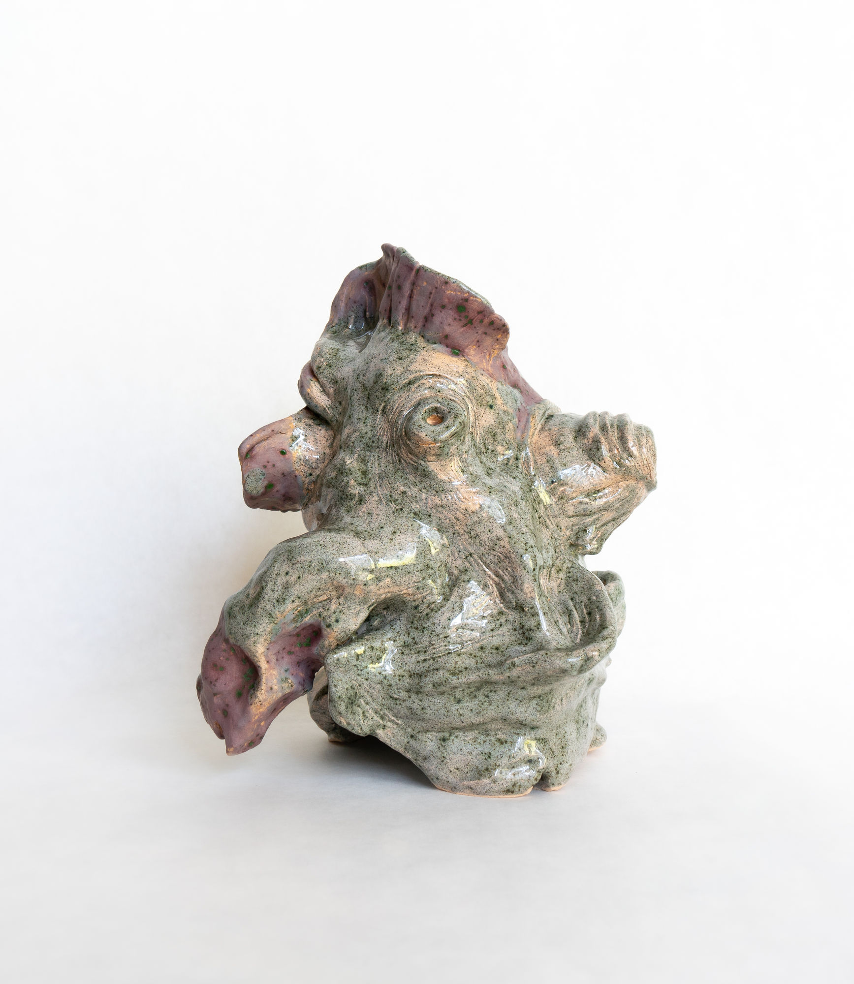 Daria Dmytrenko Crested Beast, 2024 glazed ceramics 19 x 17 x 17 cm. 7 &frac12; x 6 &frac12; x 6 &frac12; in.