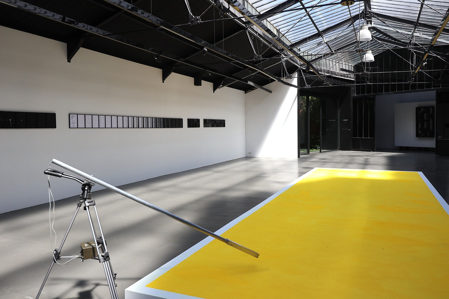 CE MOUVEMENT QUI DEPLACE LES LIGNES