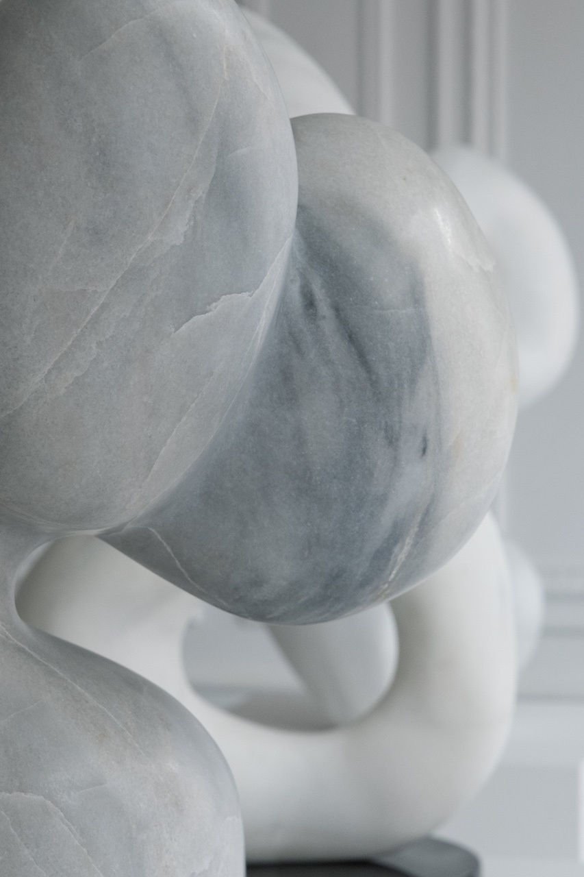 Grishigiano: Fine Pretence