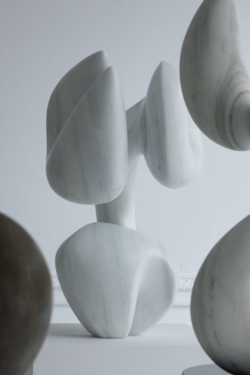 Grishigiano: Fine Pretence