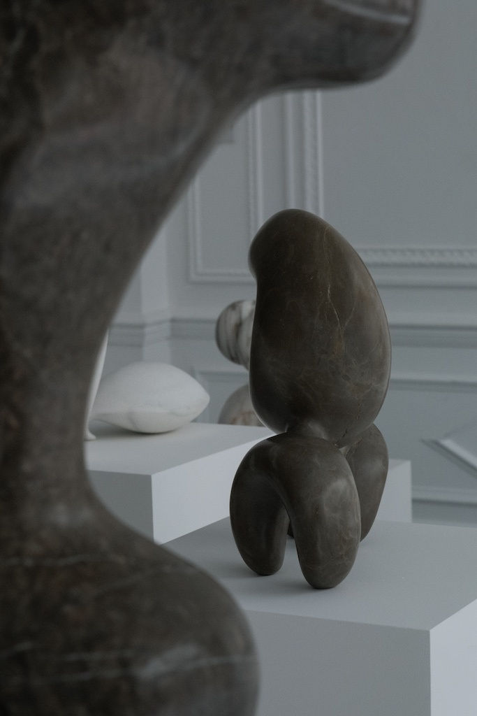 Grishigiano: Fine Pretence