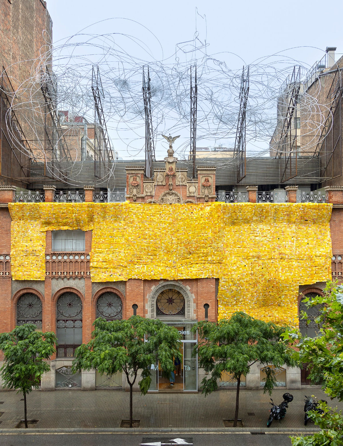 Beyond the Skin Museu Tàpies Barcelona, Spain, 2024 Photos by Eva Carasol