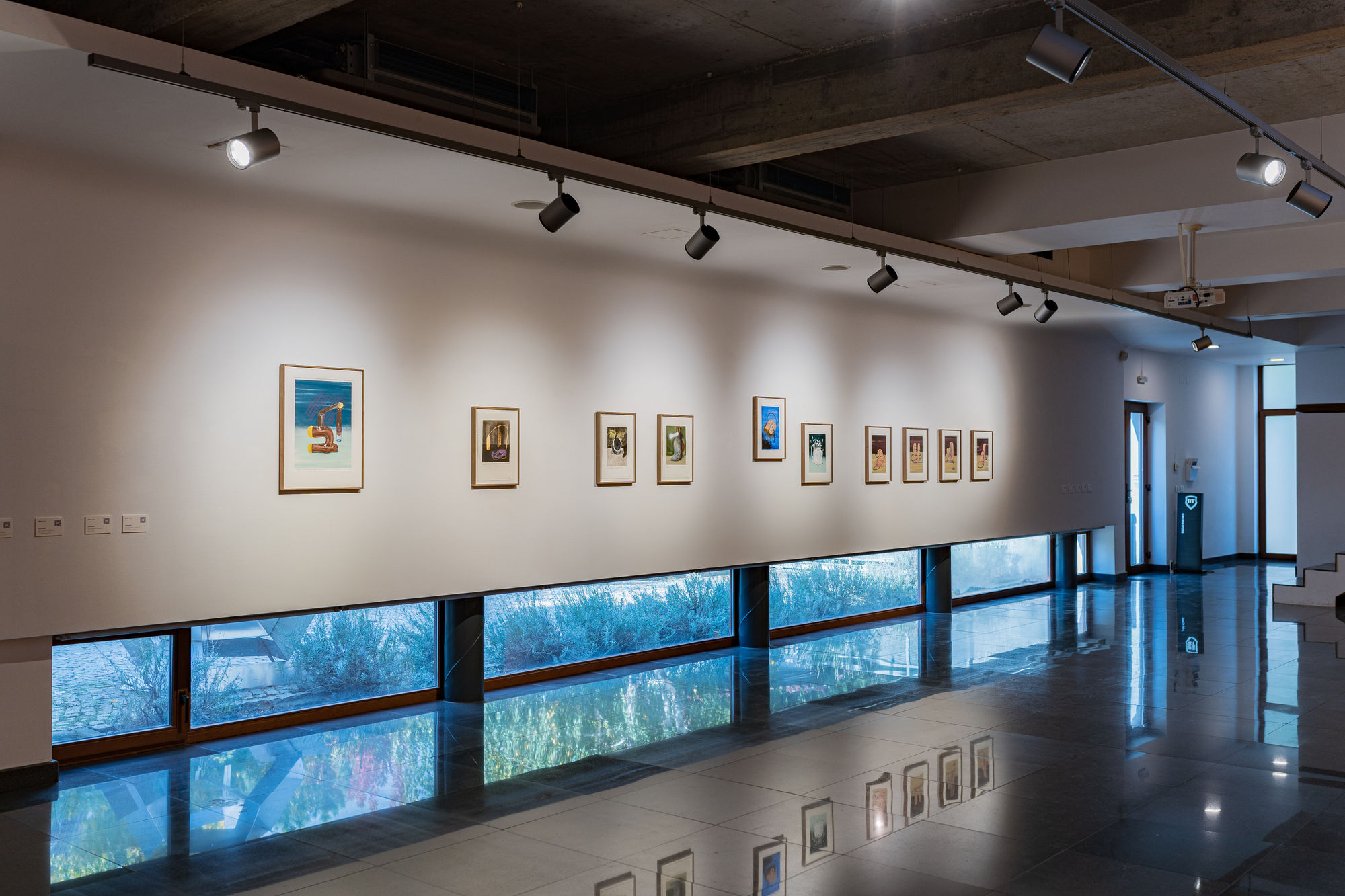 Laurian Popa: Aici, acum tu nu exiști! | Here, now you don't exist!