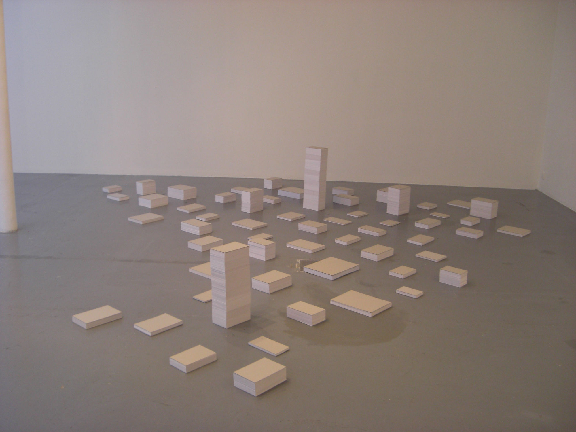 ISBN 978 - 2 - 9540208 - 8 - 4