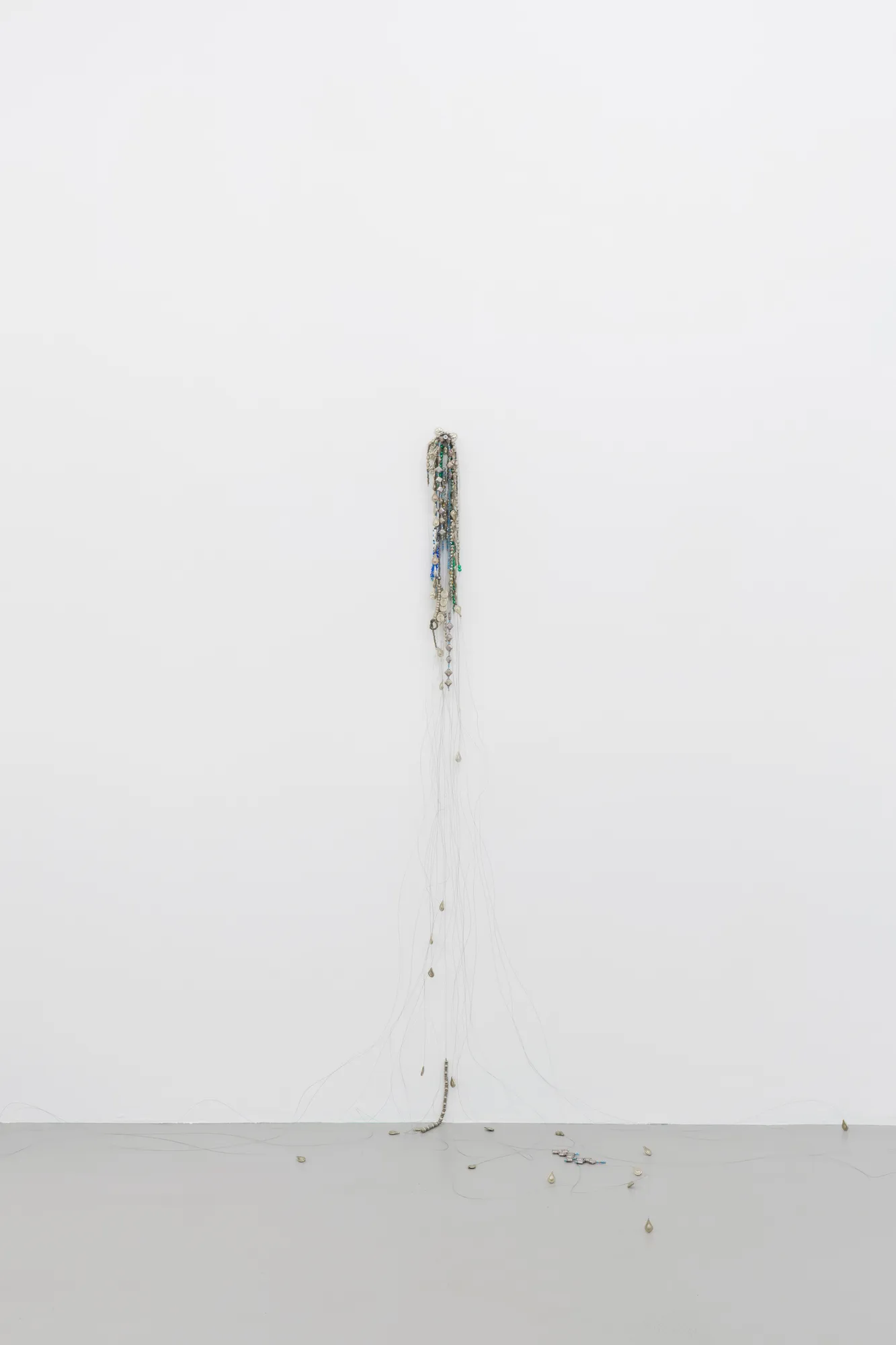 Untitled, 2022, wire and glass beads, dimensions variable