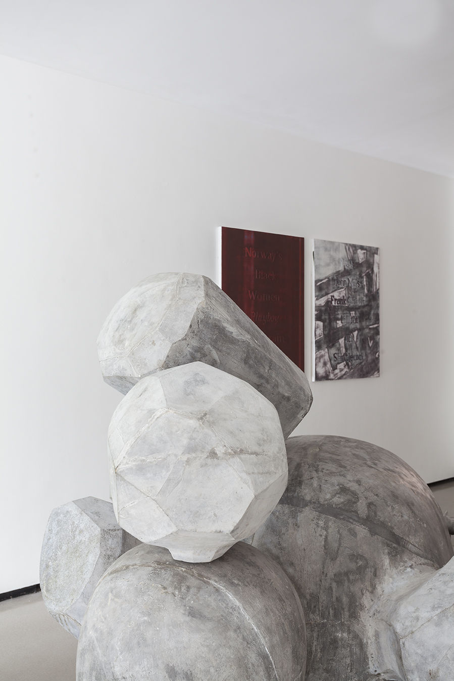 CONTEMPORARY VISIONS IV