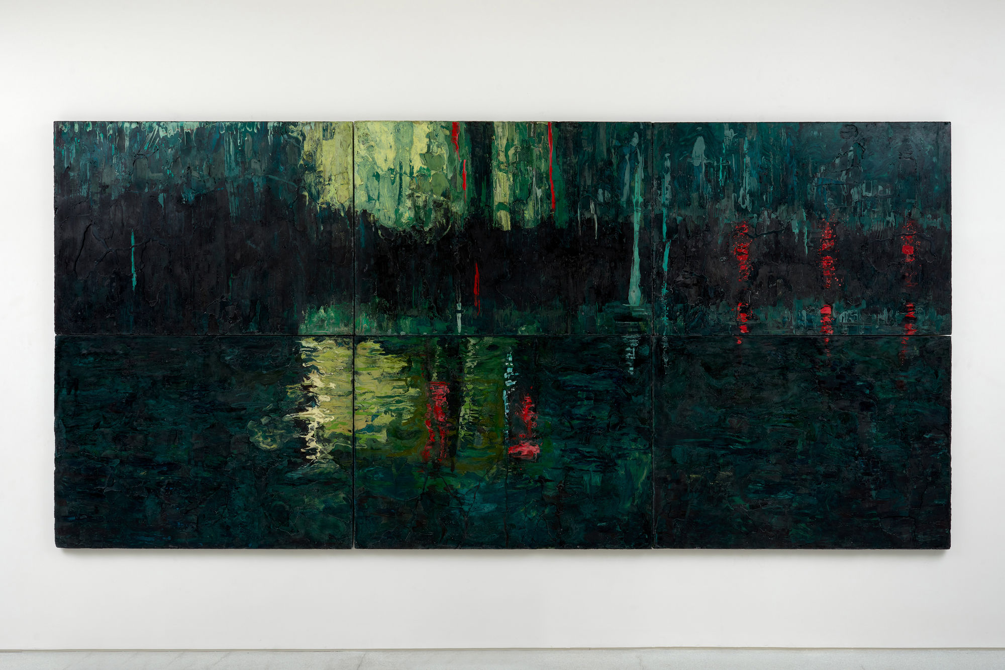 The Hudsons, Family Ties