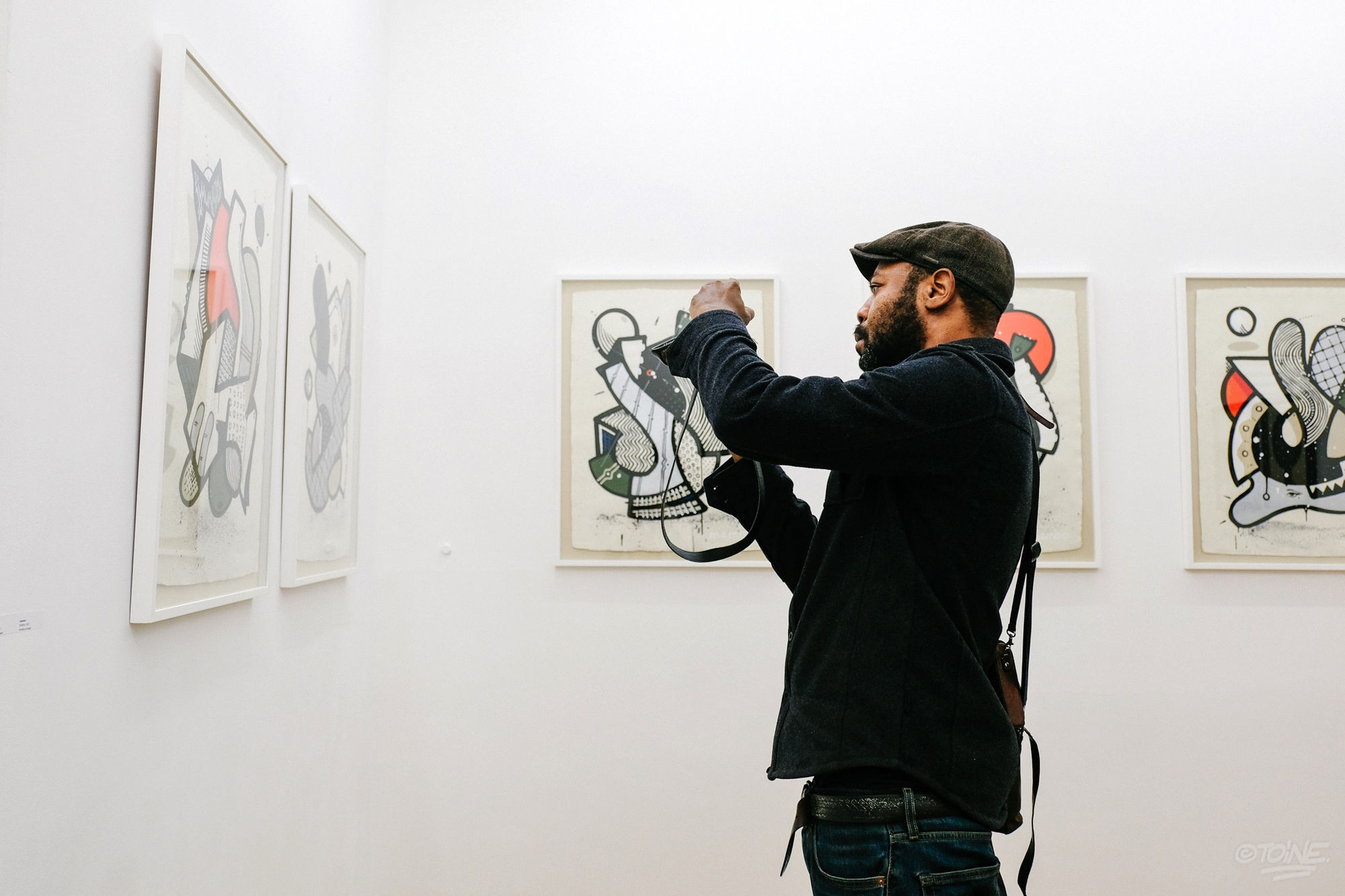 Speerstra Gallery Paris présente Mambo "Dans la peau"