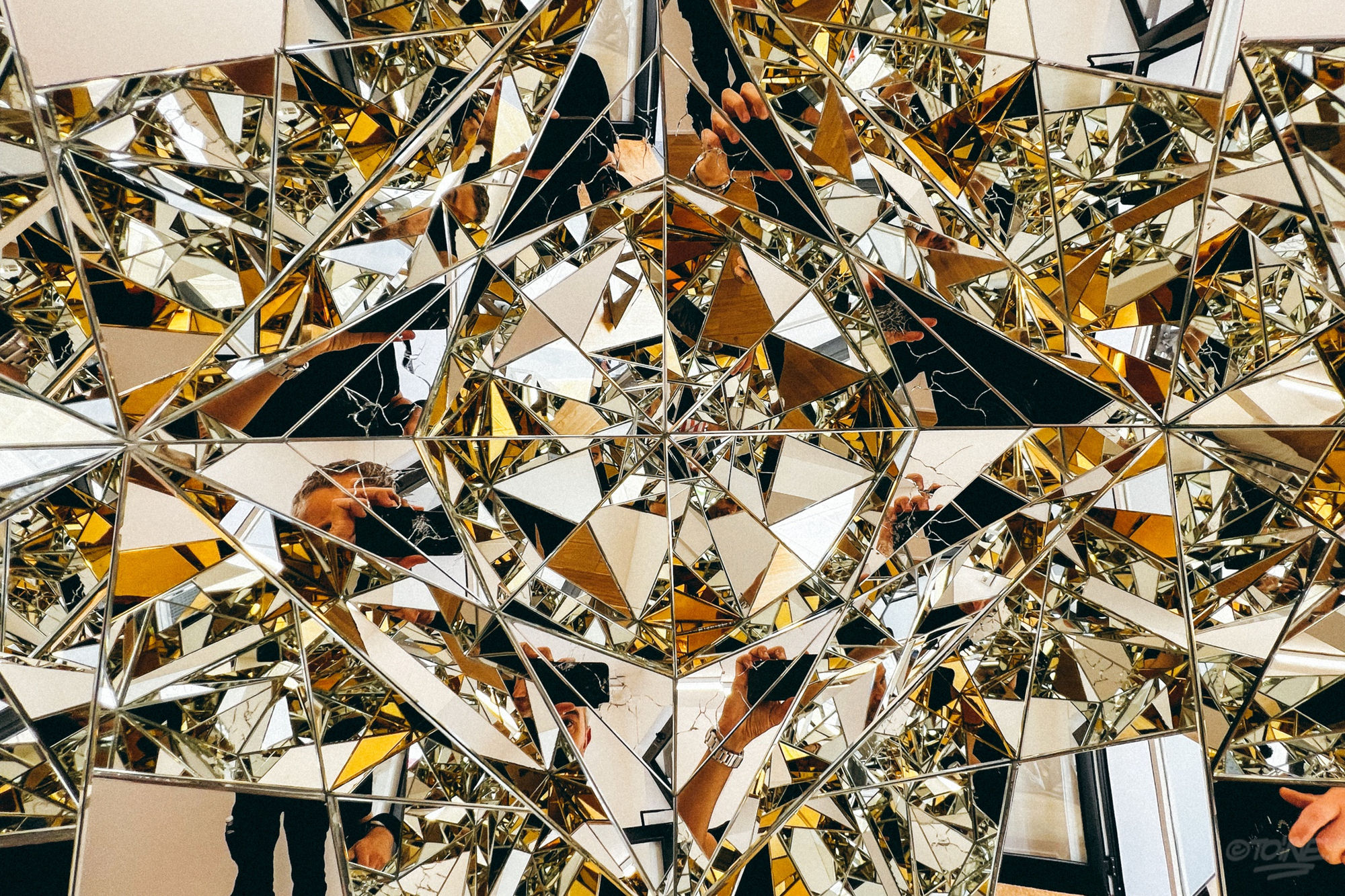 Speerstra Gallery Paris présente Le Diamantaire "Precious time"