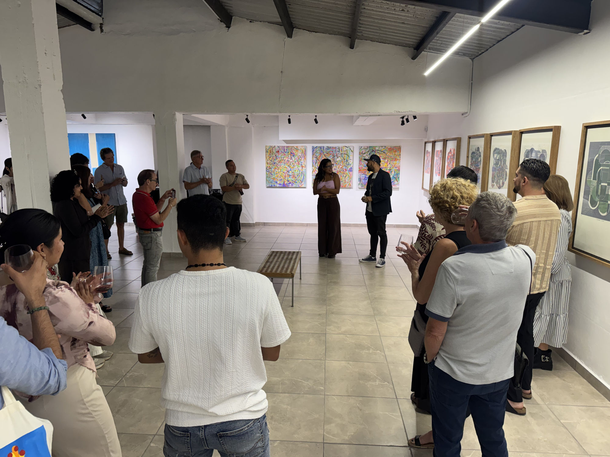 El azul es el verde que se aleja