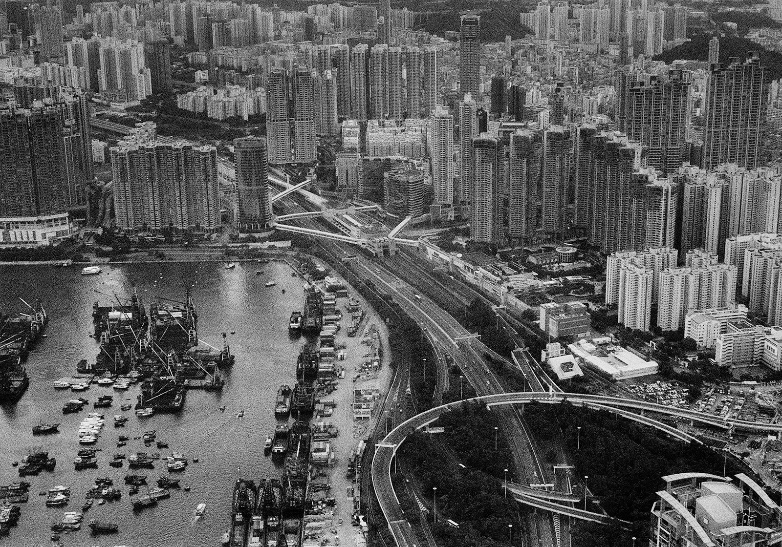 Untitled, Hong Kong, 2012 Archival Pigment Print on Hahnemuhle Photo Rag, 17x21" Edition of Three