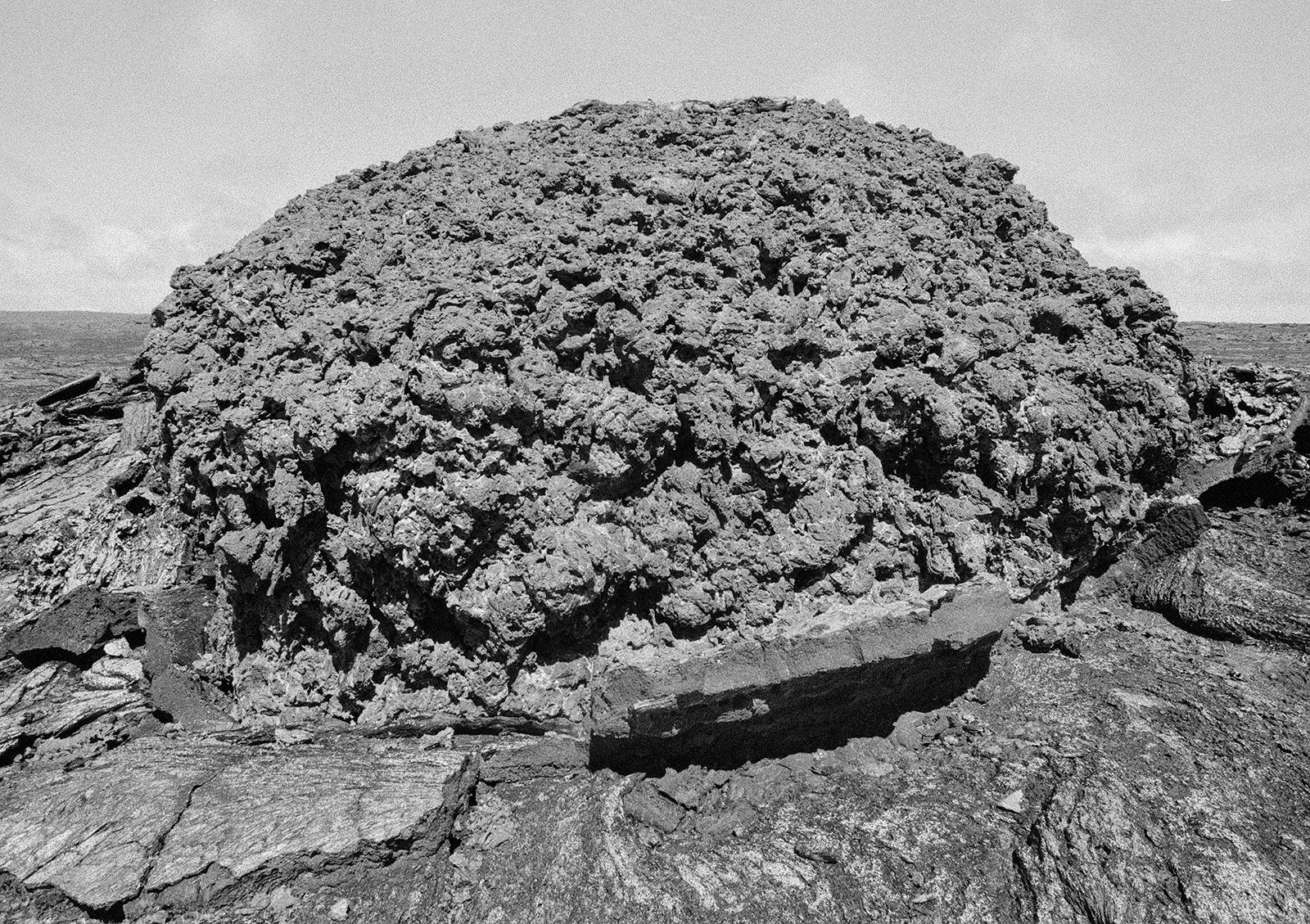 K'au Desert, Hawai'i, 2003 Archival Pigment Print on Hahnemuhle Photo Rag, 17x21" Edition of Three